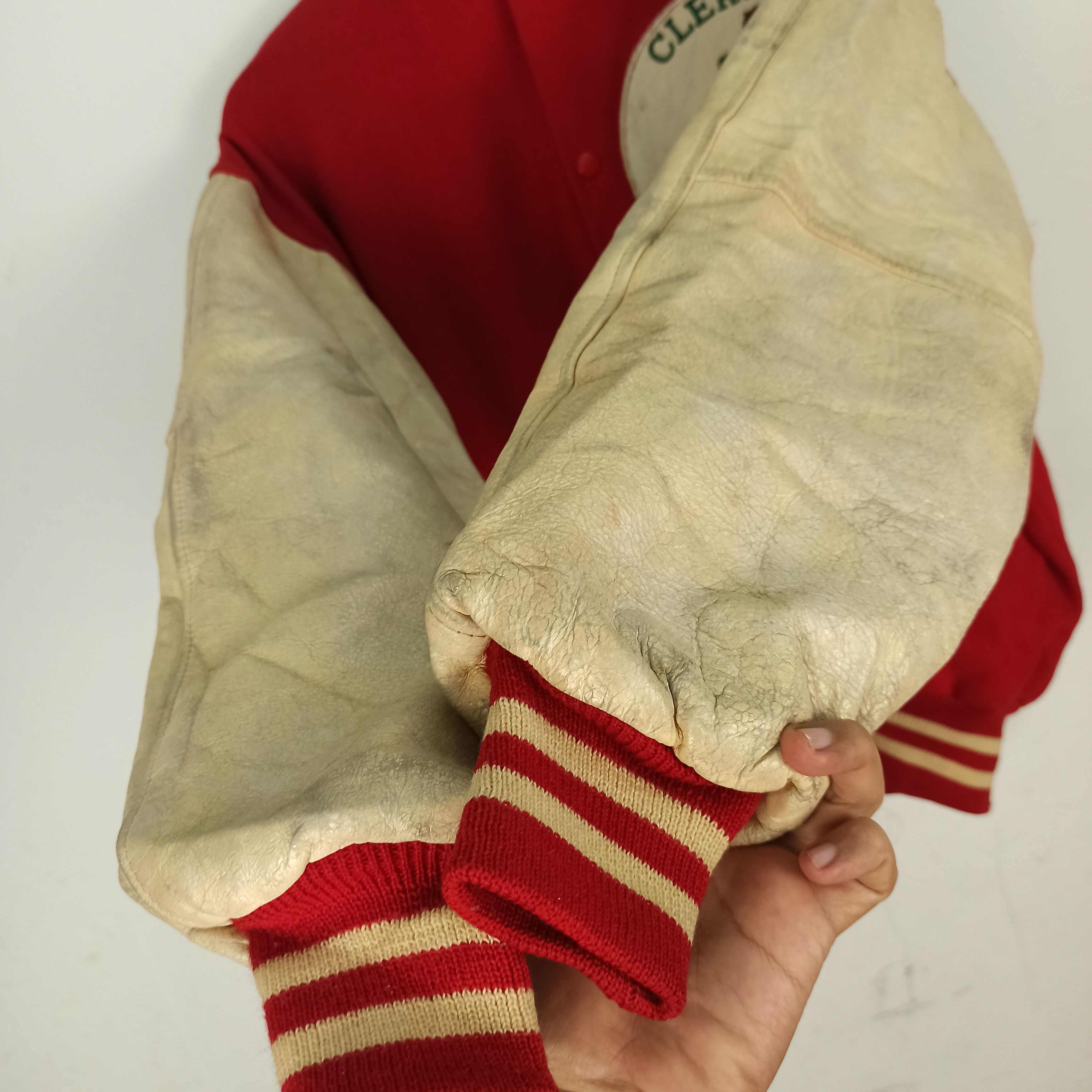 Vintage VINTAGE VARSITY CLERMONT HIGHLANDERS VERY RARE Size US XL / EU 56 / 4 - 3 Thumbnail