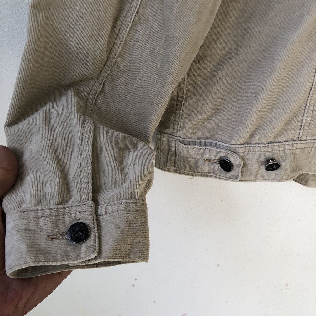 Calvin Klein Vintage Calvin Klein Jeans Corduroy Jacket Size US L / EU 52-54 / 3 - 6 Thumbnail