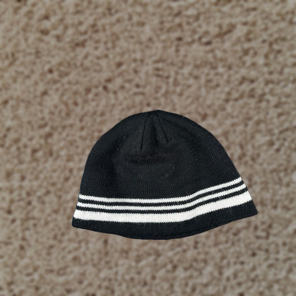Walmart Walmart Beanie Toque Women Black White Stripe Knit 100% Acrylic Ski One Size Size ONE SIZE - 1 Thumbnail