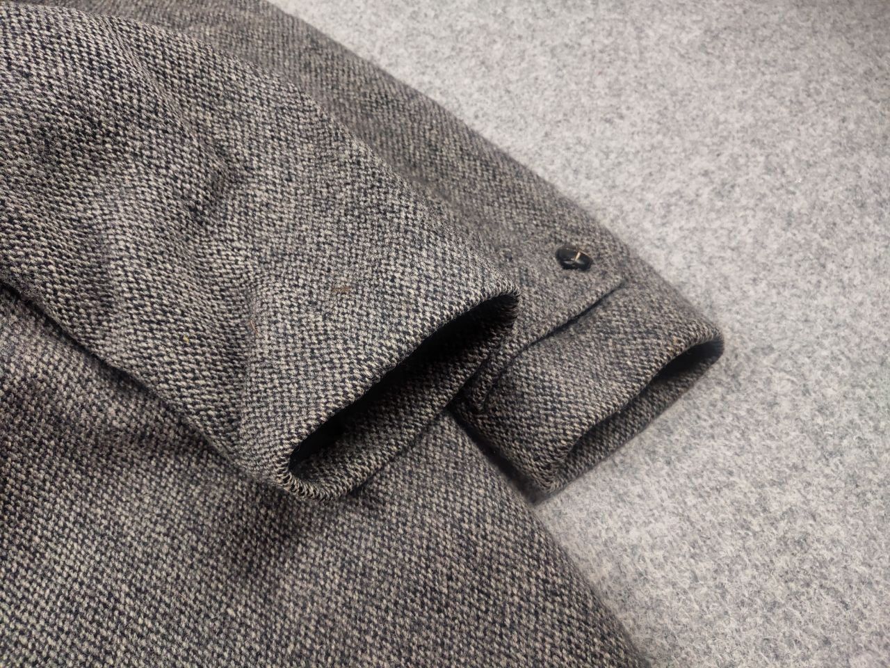 Harris Tweed Vintage 80's Harris Tweed Gray Wool herringbone Coat Jacket Size US L / EU 52-54 / 3 - 7 Thumbnail