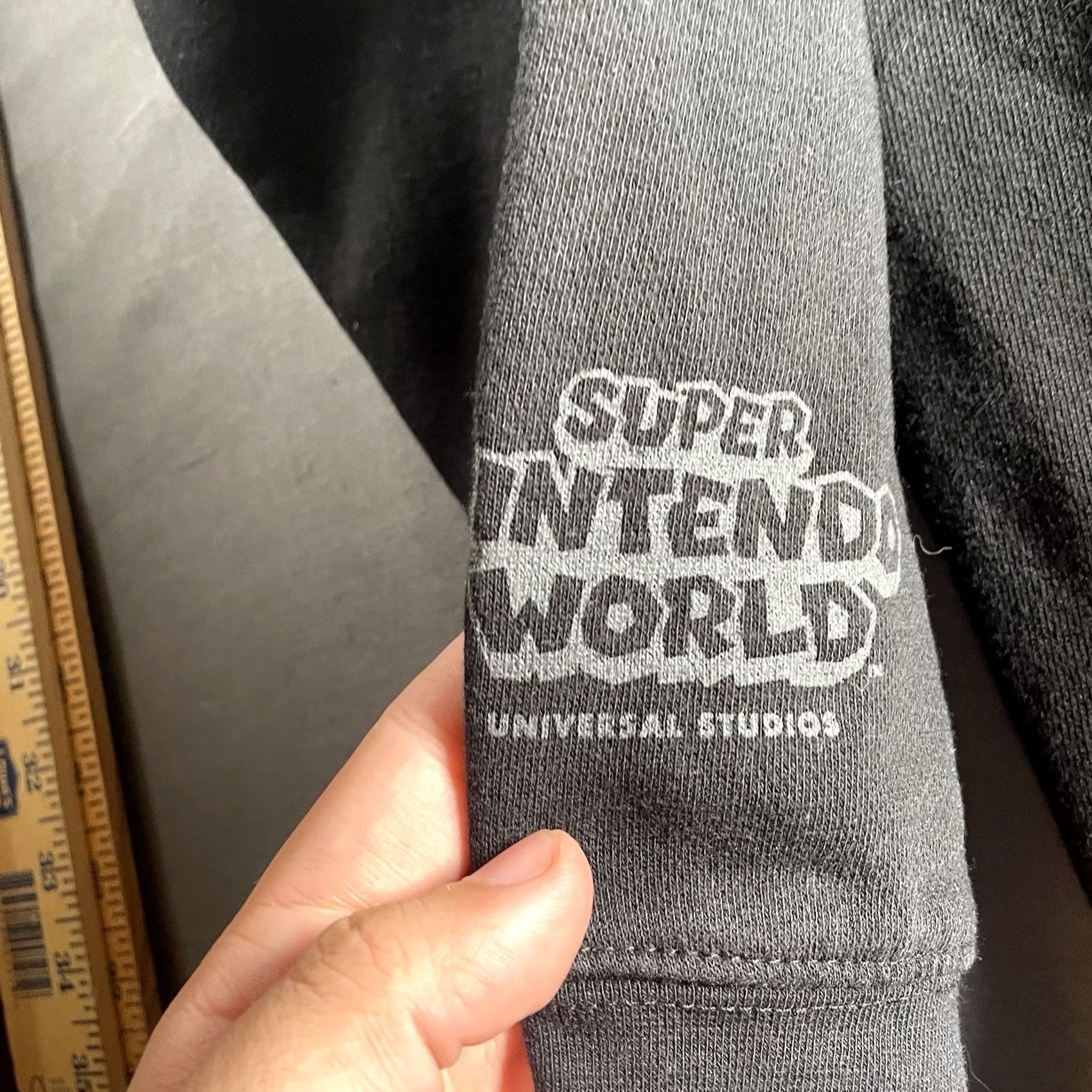 Vintage UNIVERSAL Super Nintendo World HOODIE Mens 2XL US Limited Black Size US XXL / EU 58 / 5 - 3 Thumbnail