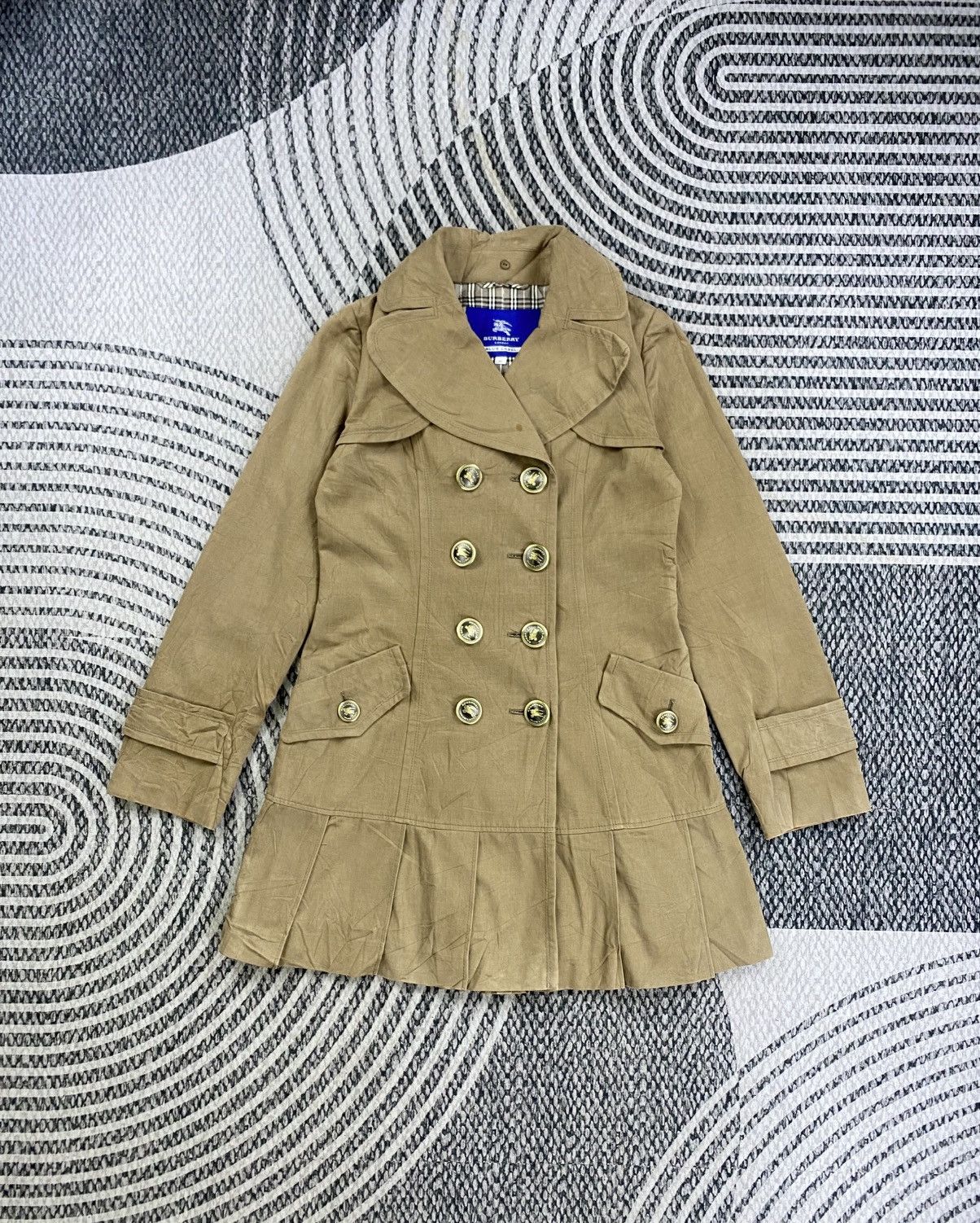 Burberry Vintage Burberry Blue Label Double Collar Trench Coat Jacket Size M / US 6-8 / IT 42-44 - 2 Thumbnail