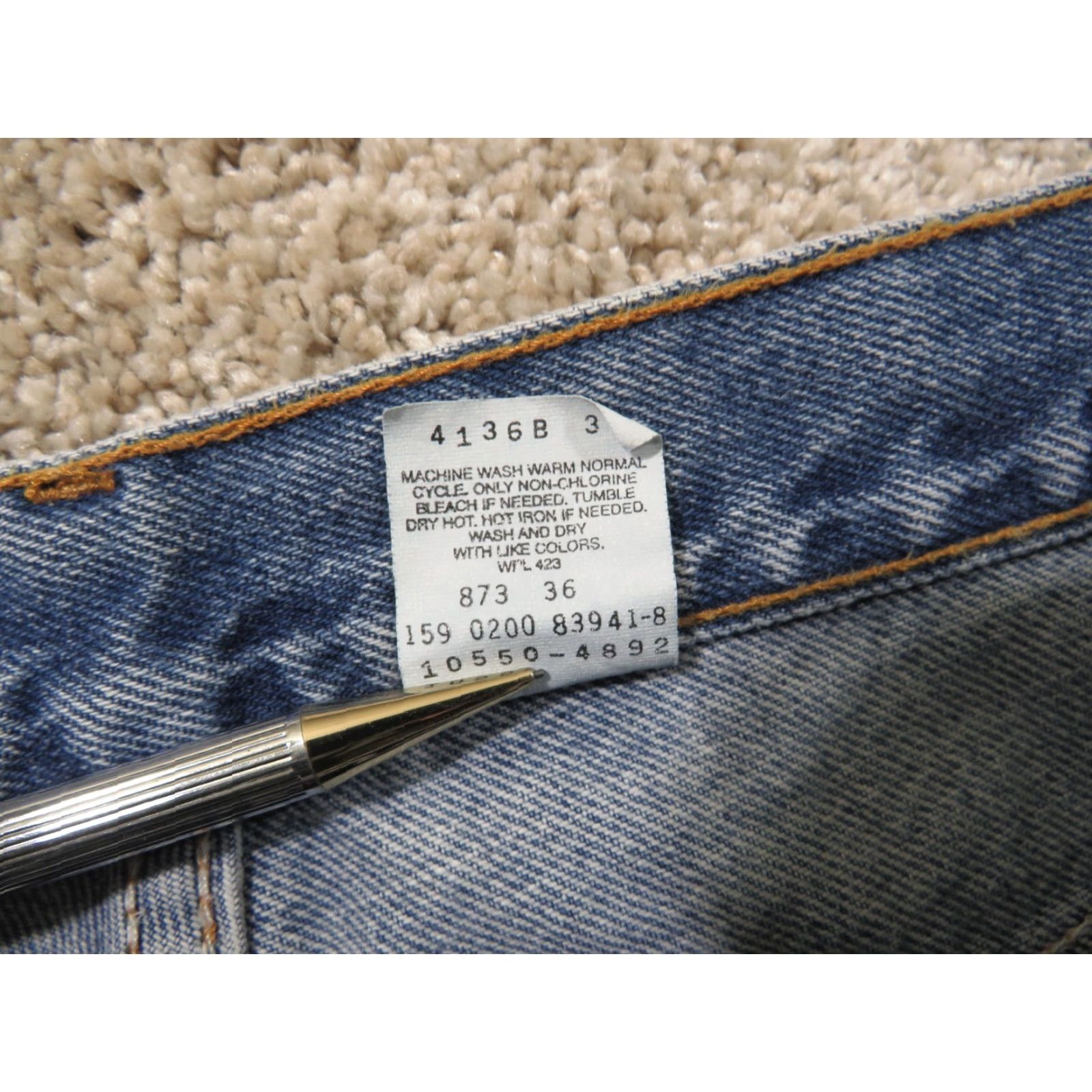 Levi's VINTAGE Levi's 550 Jeans Denim Blue 31x32 Regular Inseam 32 Slim Fit Women 550 Straight 2000 Levis Red Tab Relaxed ลีก 13 JR L Size 34" / US 12 / IT 48 - 4 Thumbnail