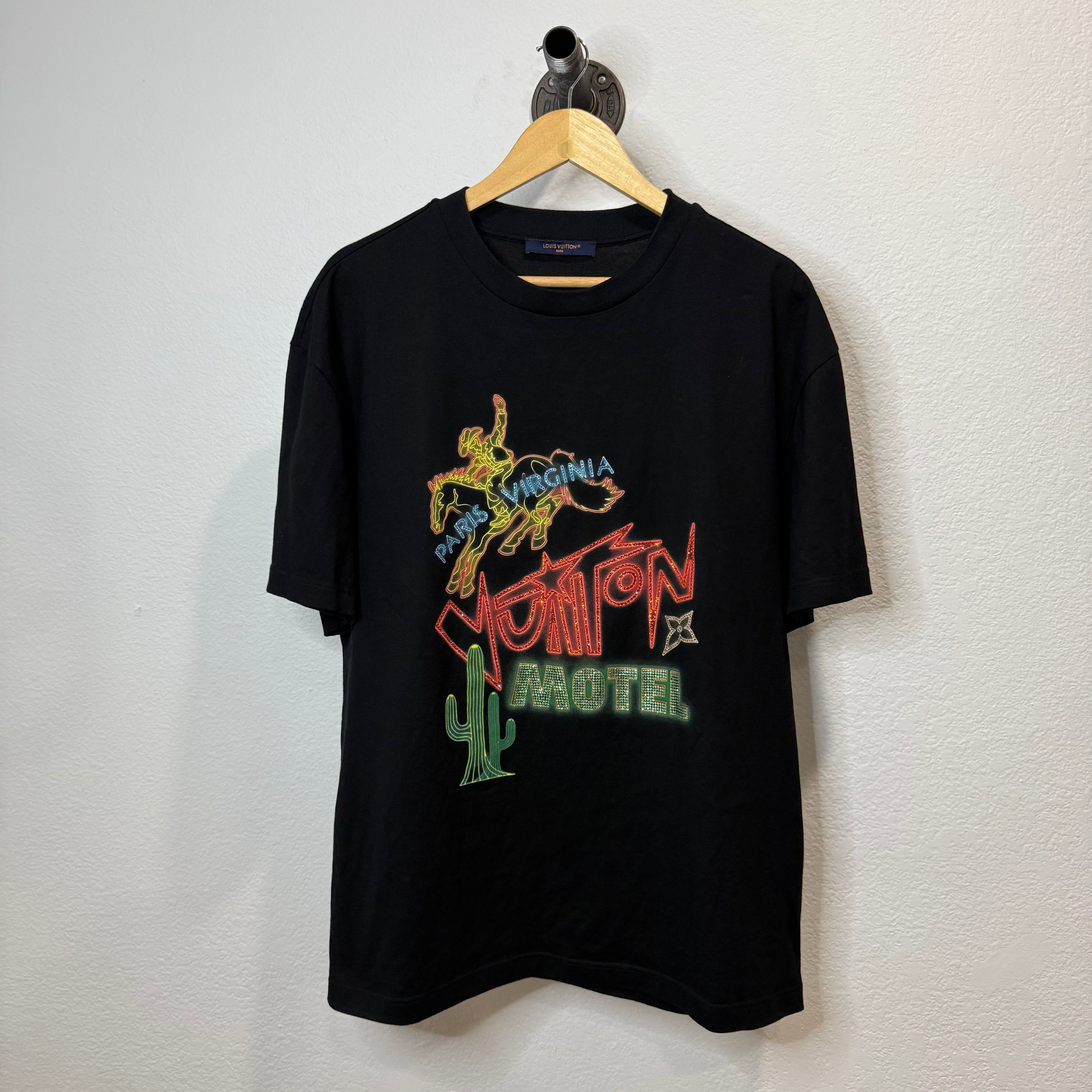 Louis Vuitton Louis Vuitton 'Peace and Love' Graphic T-Shirt Black