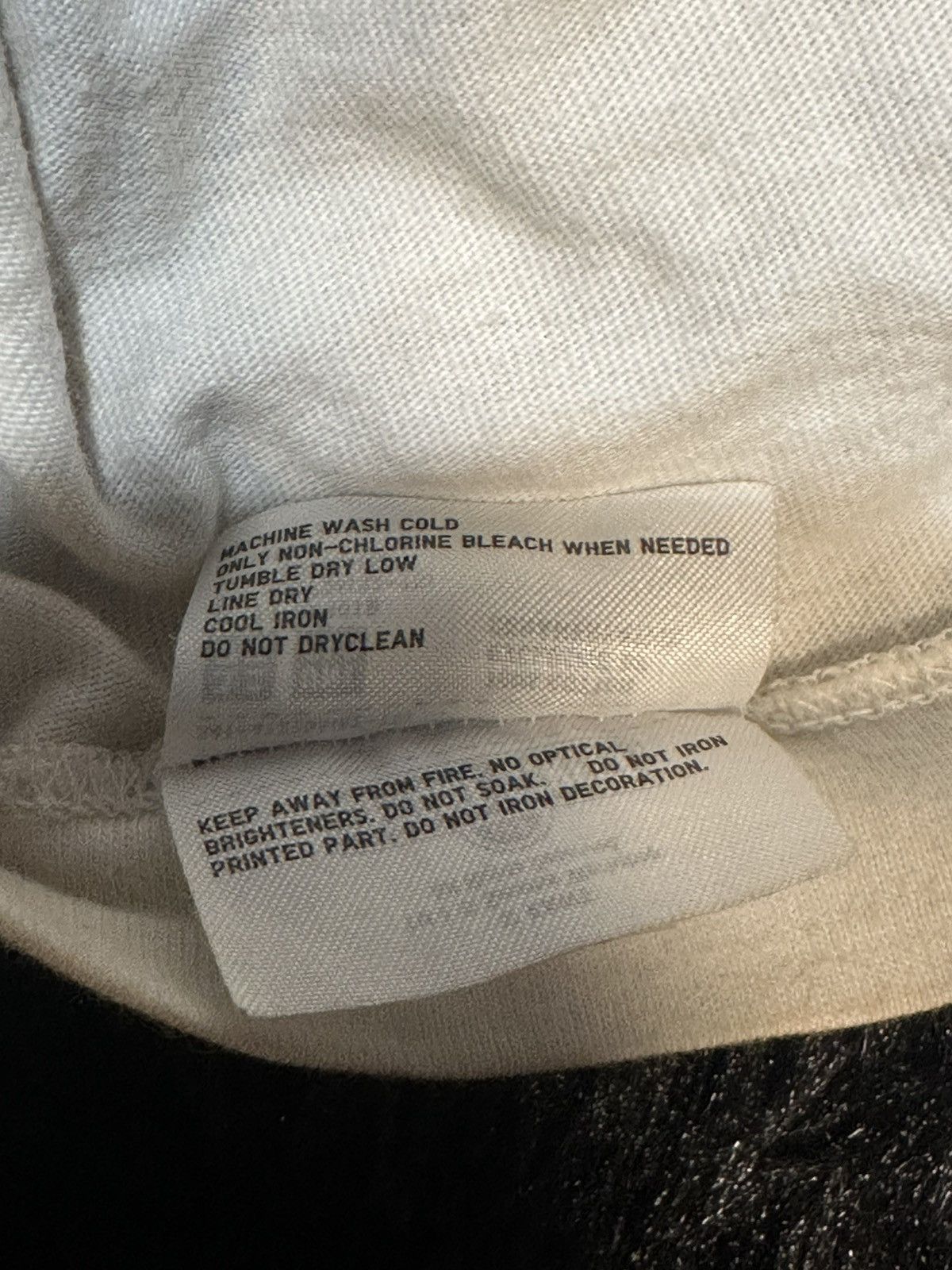 Kaws × Uniqlo Kaws x Uniqlo Size US L / EU 52-54 / 3 - 4 Thumbnail