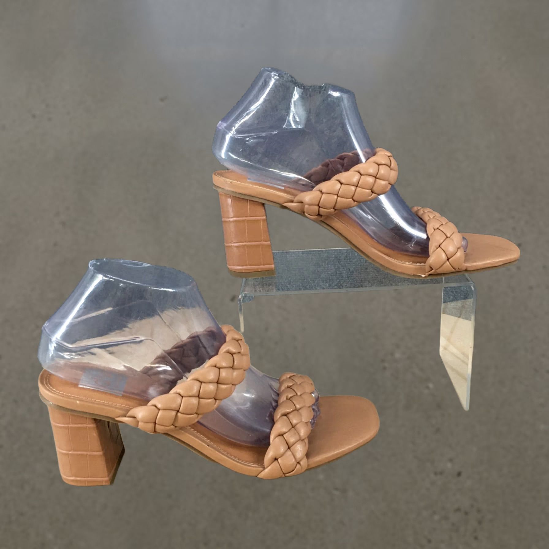 Dolce Vita Dolce Vita Sandals Womens 9M Strappy Brown Slip On Open Toe Block Heels Casual Size US 9 / IT 39 - 1 Thumbnail