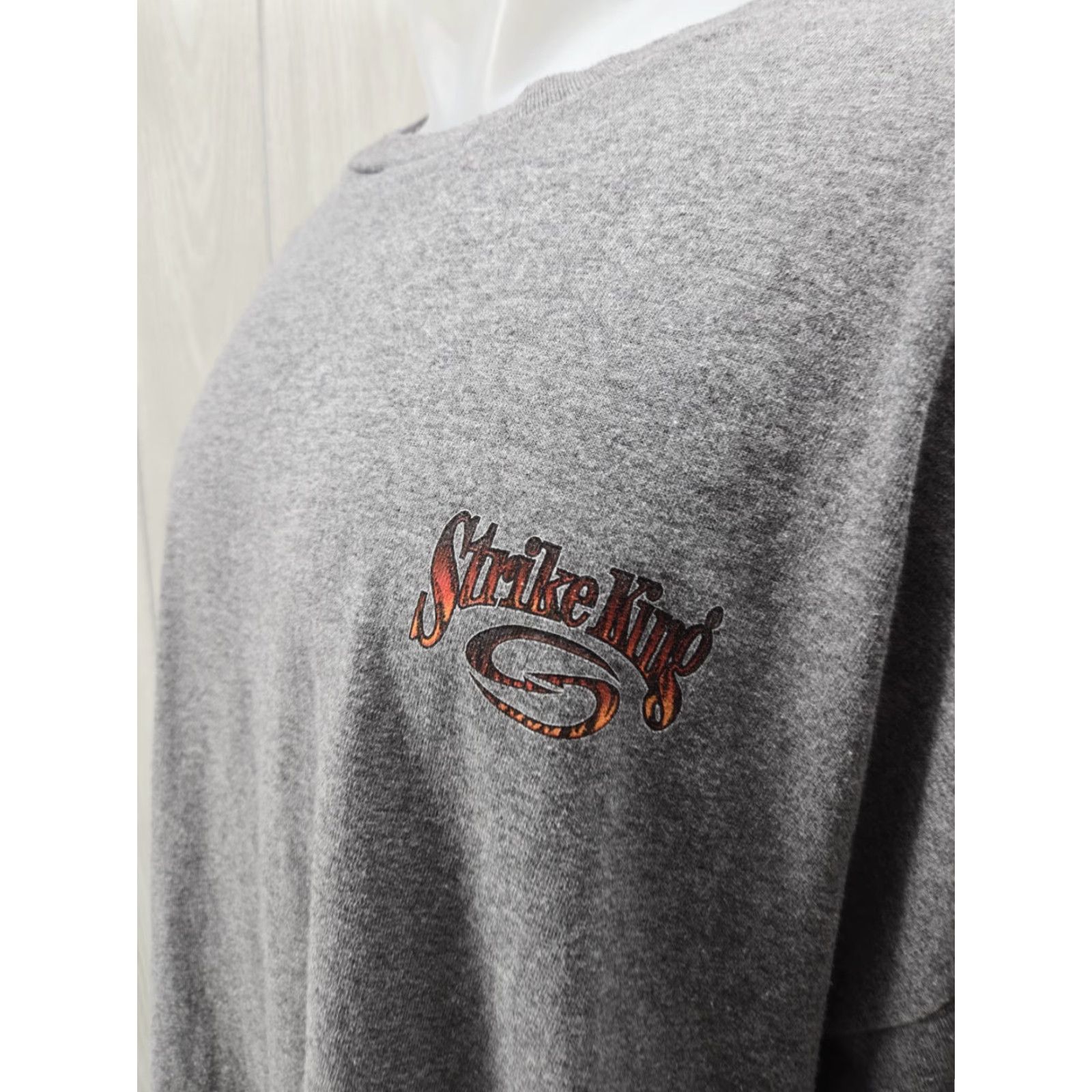 Vintage Strike King Lure Company Gray Long Sleeve Shirt 3XL Mens T-Shirt Cotton Crew Neck Size US XXL / EU 58 / 5 - 6 Thumbnail