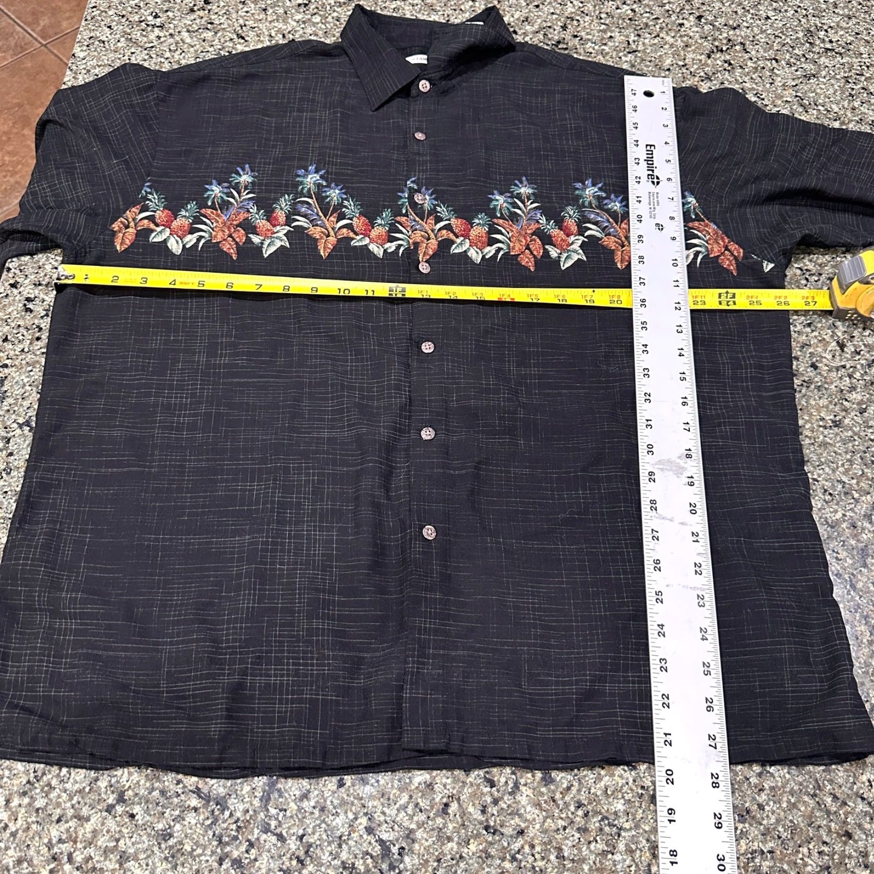 Vintage MODA CAMPIA Hawaiian Shirt XXL Black Pineapple Print Tropical Vacation Resort Shirt Men 2XL Short Sleeve Button-Up Pineapples Casual Travel Size US XXL / EU 58 / 5 - 3 Thumbnail