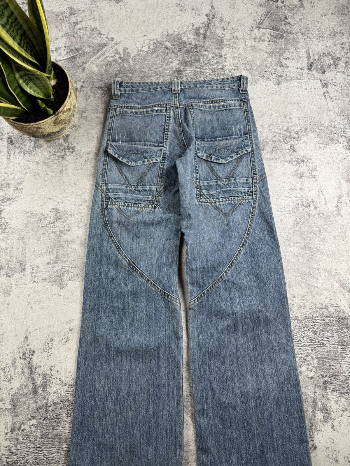 Diesel Diesel Vintage Hip Hop Rap Pocket Washed American USA 90s Jeans Pants Trousers Size US 29 - 5 Thumbnail