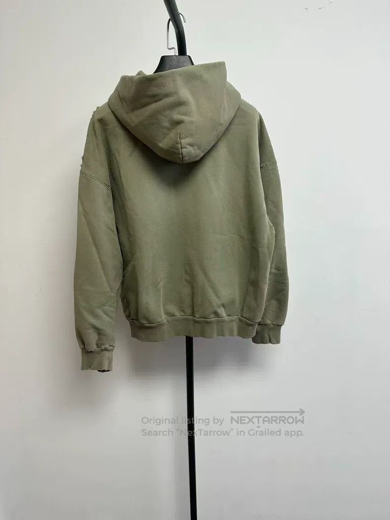 Balenciaga Balenciaga sweatshirt Size US S / EU 44-46 / 1 - 2 Thumbnail