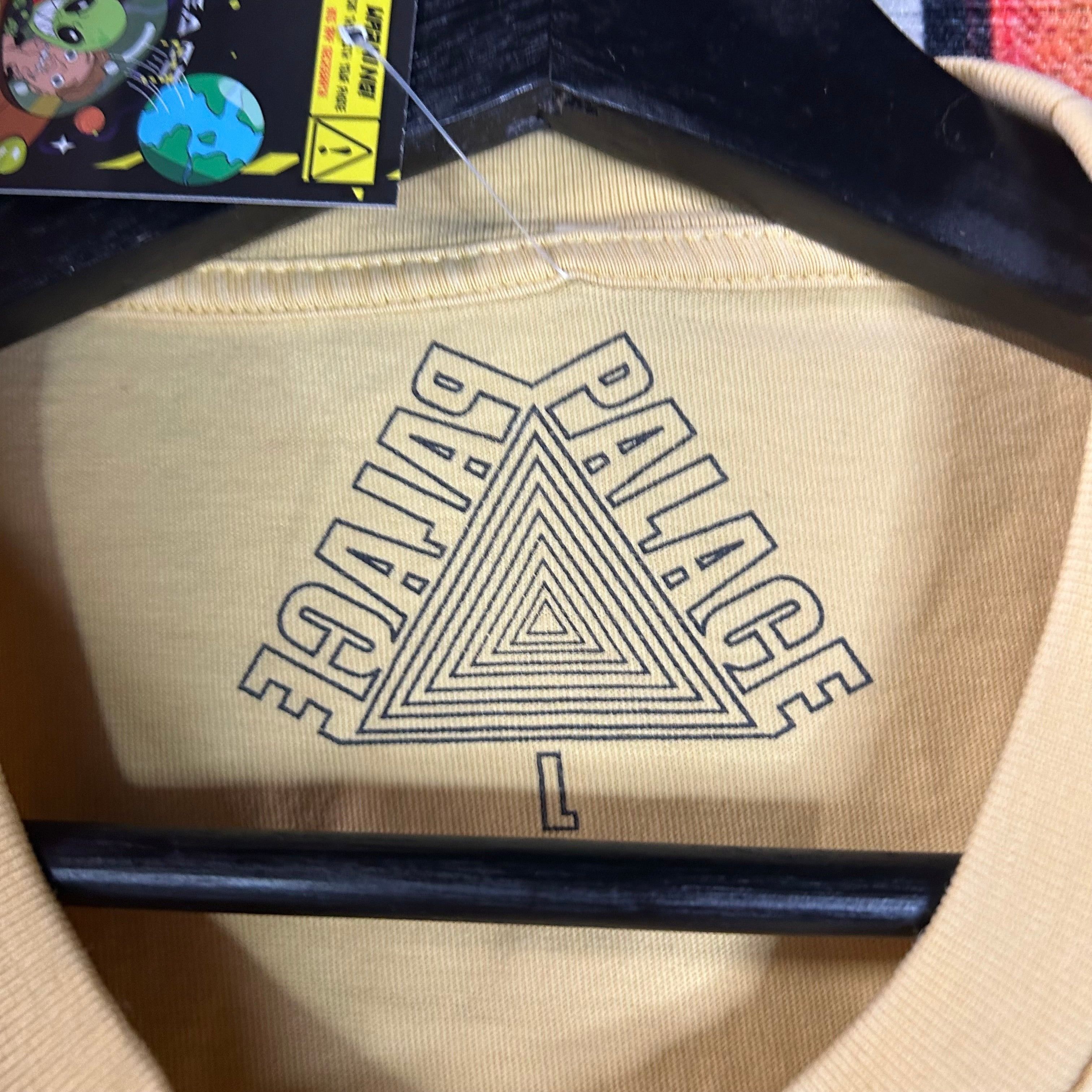 Palace Palace Ultimo 2019 Tee Size Large Size US L / EU 52-54 / 3 - 3 Thumbnail