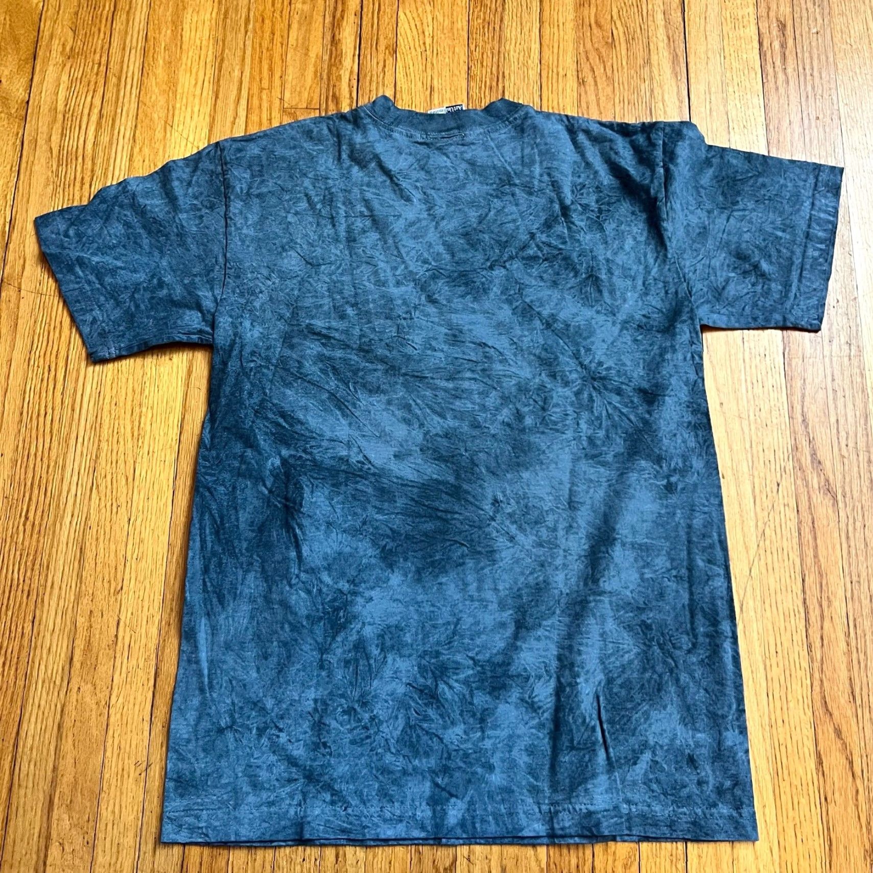 Vintage VINTAGE Wolf Shirt Mens Medium Blue Graphic Art Limited USA TShirt Size US M / EU 48-50 / 2 - 4 Thumbnail