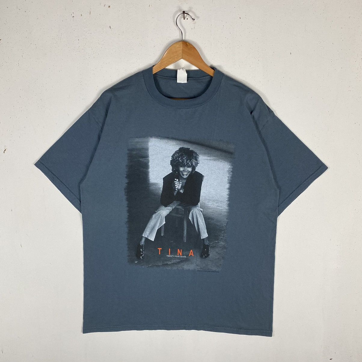 Band Tees Vintage 00's TINA TURNER Twenty Four Seven Tour Tee / Singer Size US L / EU 52-54 / 3 - 2 Thumbnail