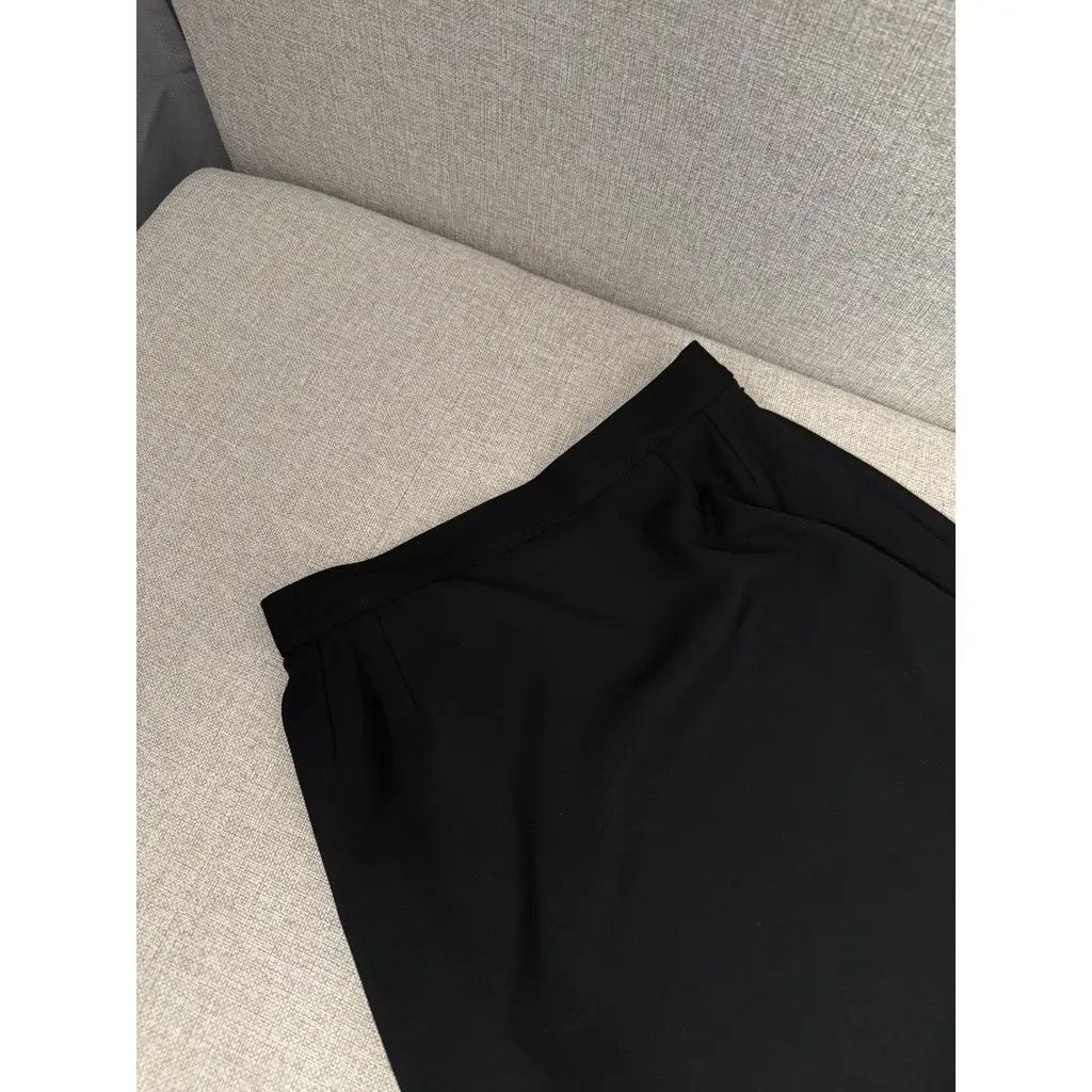 Yves Saint Laurent Yves Saint Laurent Vintage Black Skirt Suit Set Size FR42 Size 30" / US 8 / IT 44 - 8 Thumbnail