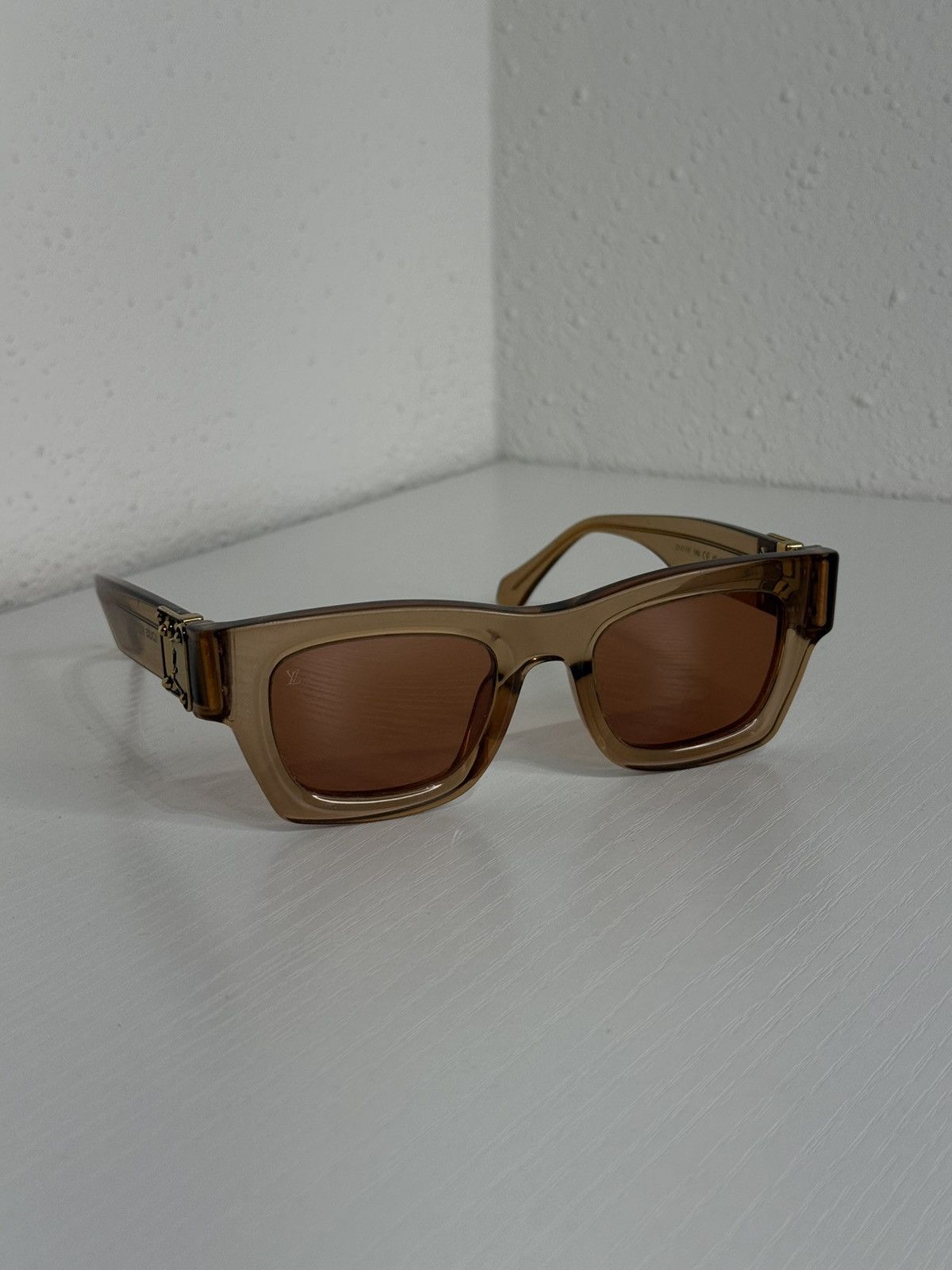 Louis Vuitton Louis Vuitton x NBA Charleston Sunglasses Size ONE SIZE - 1 Thumbnail