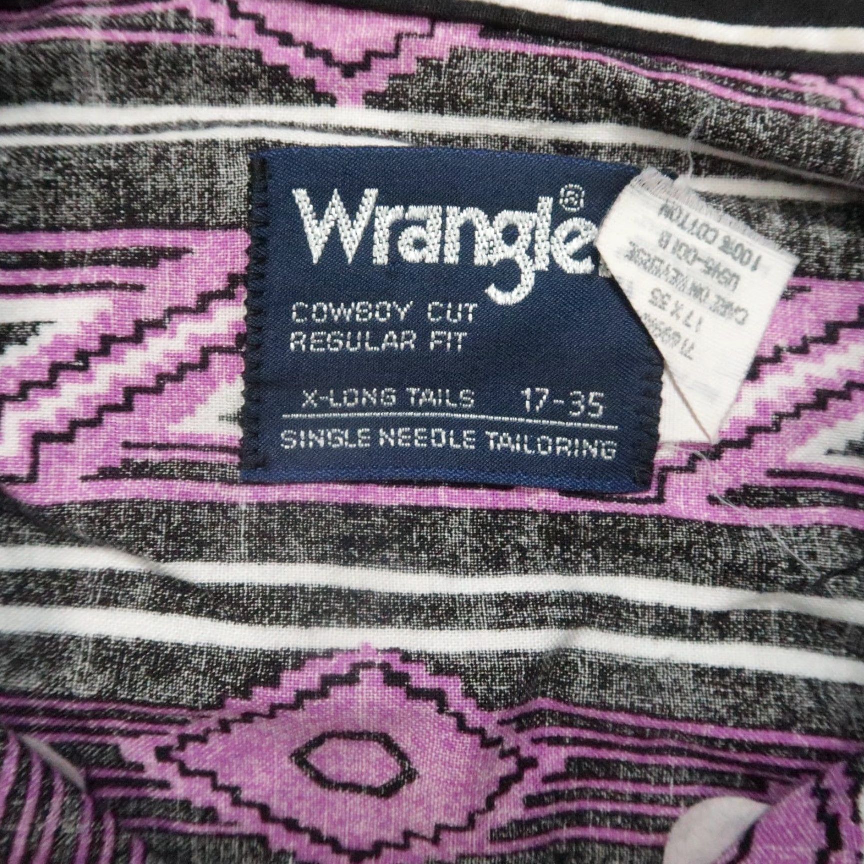 Wrangler VINTAGE Wrangler Shirt Men XL 48 in Purple Geometric Button-Up Collared Pocketed Western USA 70s 80s Mens Size US XL / EU 56 / 4 - 3 Thumbnail