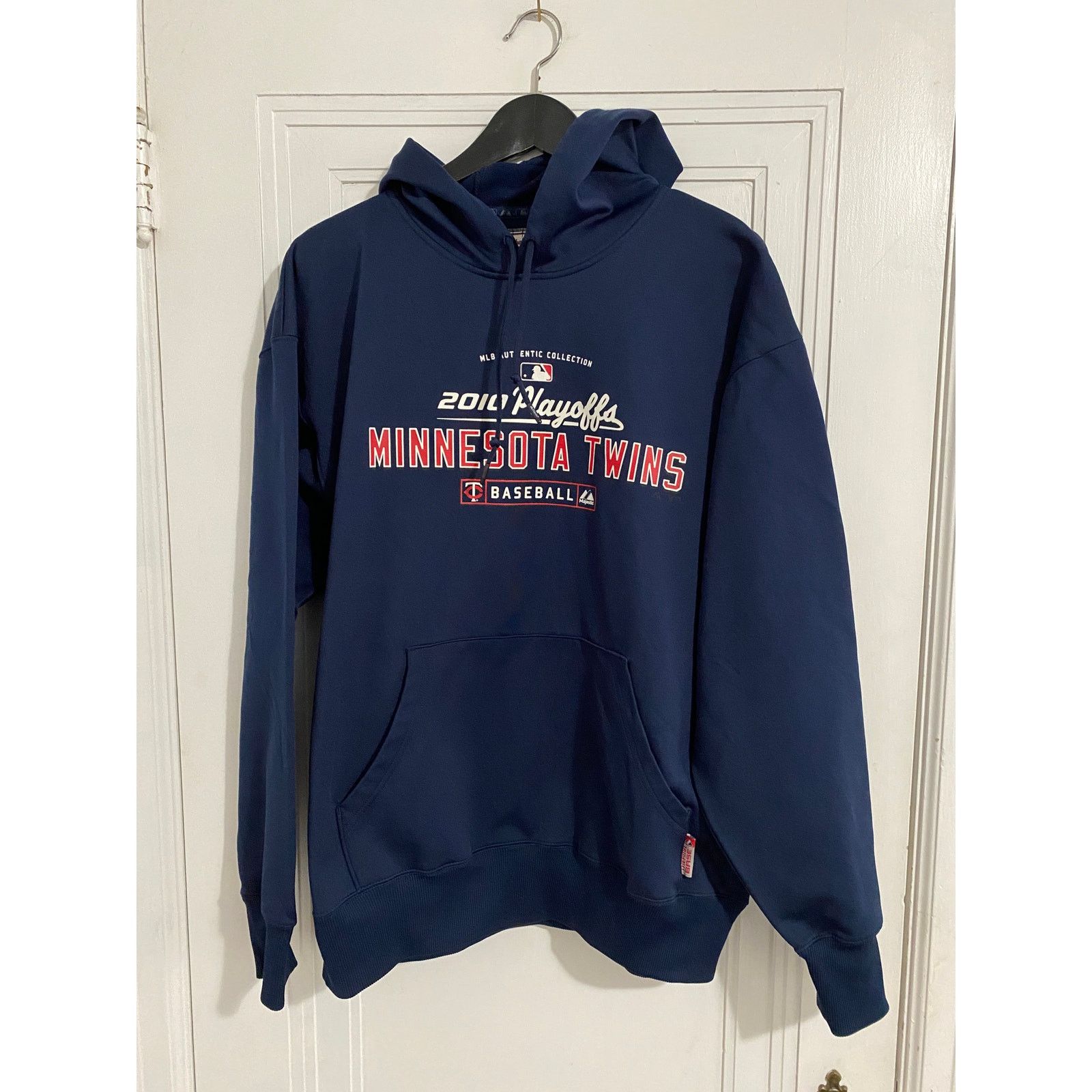 Majestic Minnesota Twins 2010 Playoffs Hoodie Sweatshirt Size Large Size US L / EU 52-54 / 3 - 1 Thumbnail