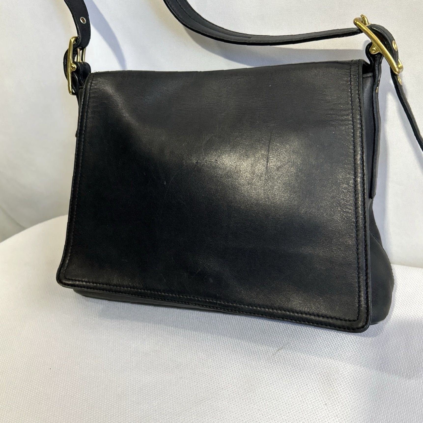 Coach VINTAGE Coach Handbag Black Hobo Bag #M2W-9828 Women Medium Leather Bag Black Brown Lining Gold Hardware Ladies Womens Size ONE SIZE - 2 Thumbnail