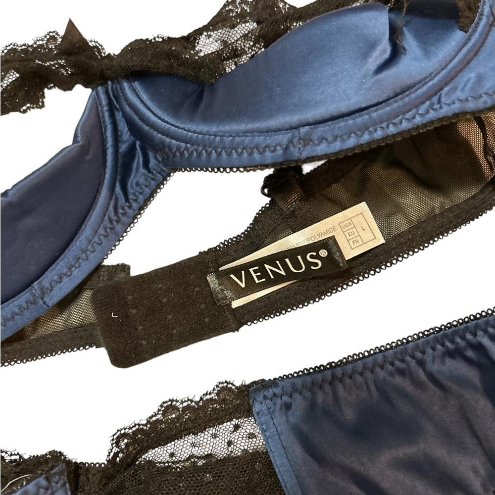 Venus Elegant Black and Blue Lingerie Set Size ONE SIZE - 6 Thumbnail