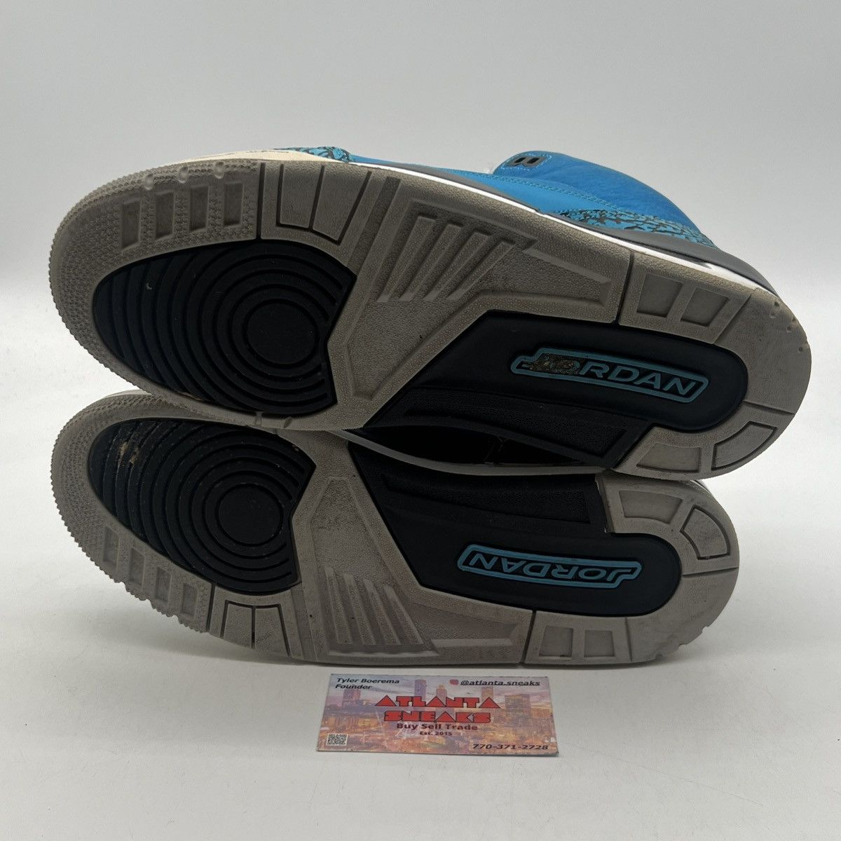 Jordan Brand Air Jordan 3 Powder blue Size US 8 / EU 41 - 7 Thumbnail