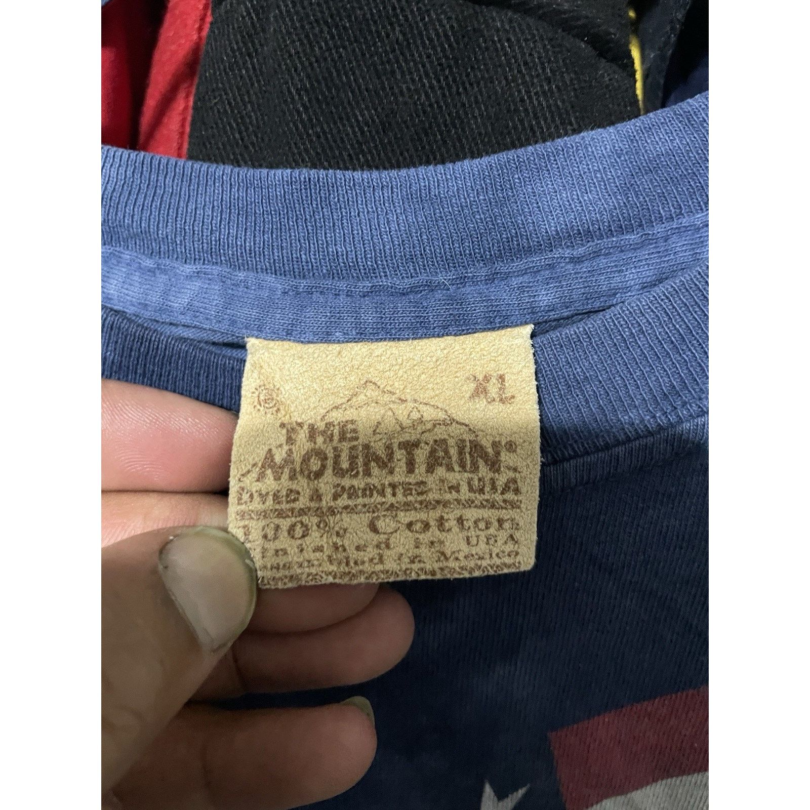 The Mountain Size XL- Vntg The Mountain American Flag Bald Eagle T-Shirt Size US XL / EU 56 / 4 - 3 Thumbnail