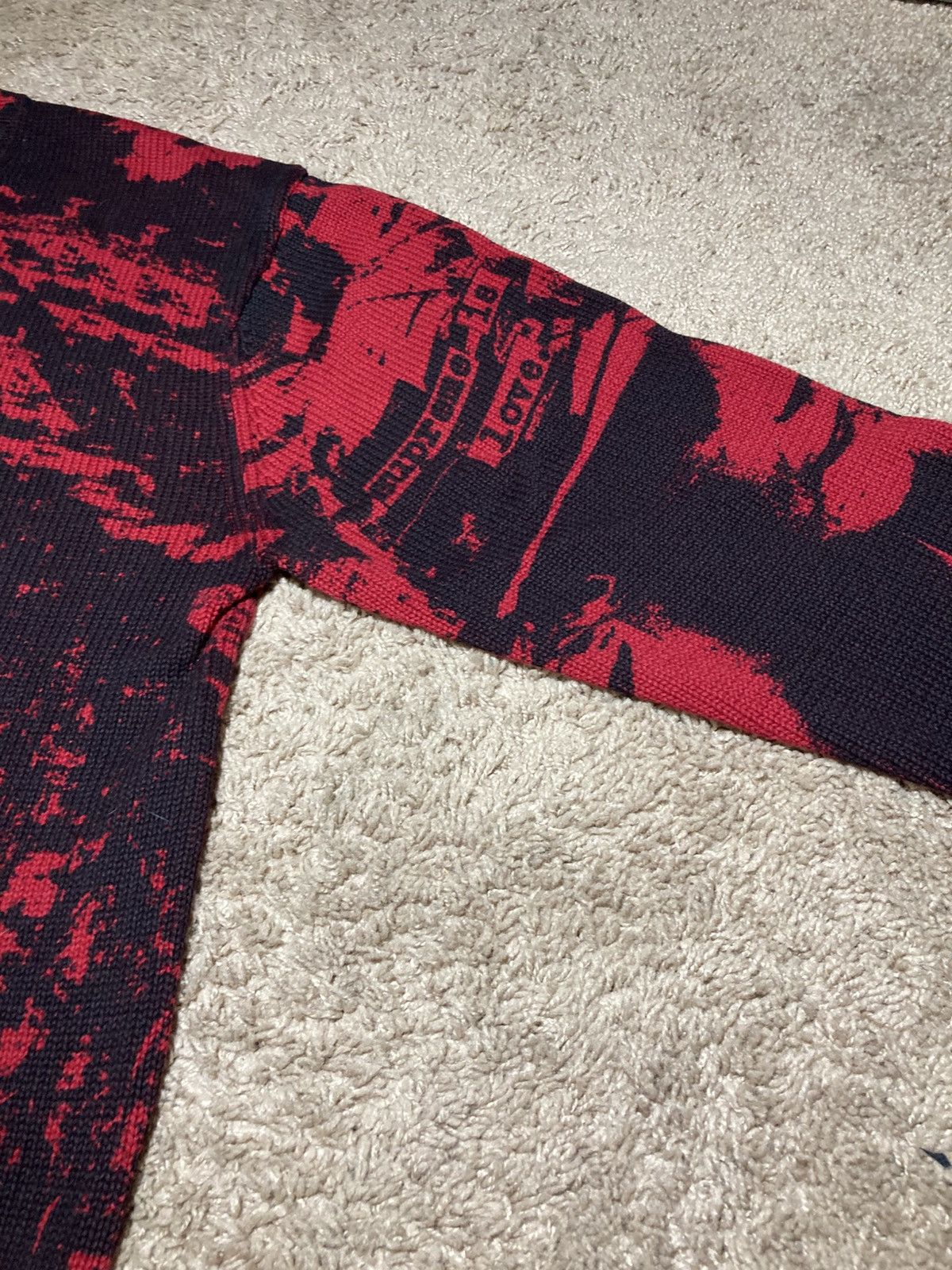 Supreme FW19 Supreme Is Love Smiths Meat is Murder Knit Red Album 80 Size US M / EU 48-50 / 2 - 4 Thumbnail