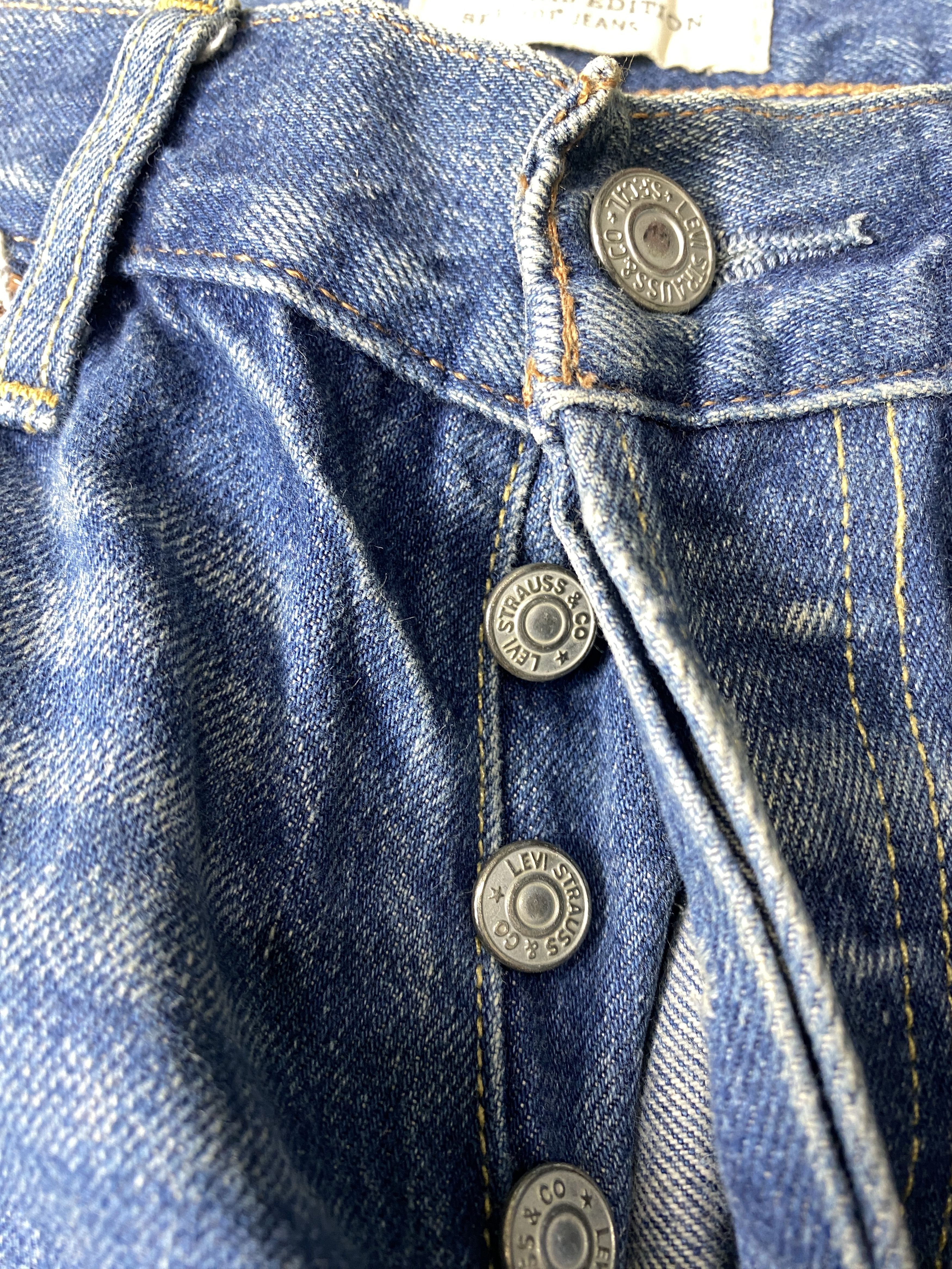 Levi's Vintage 90s Levi's 501 Faded Jeans CP0073 Size US 30 / EU 46 - 4 Thumbnail
