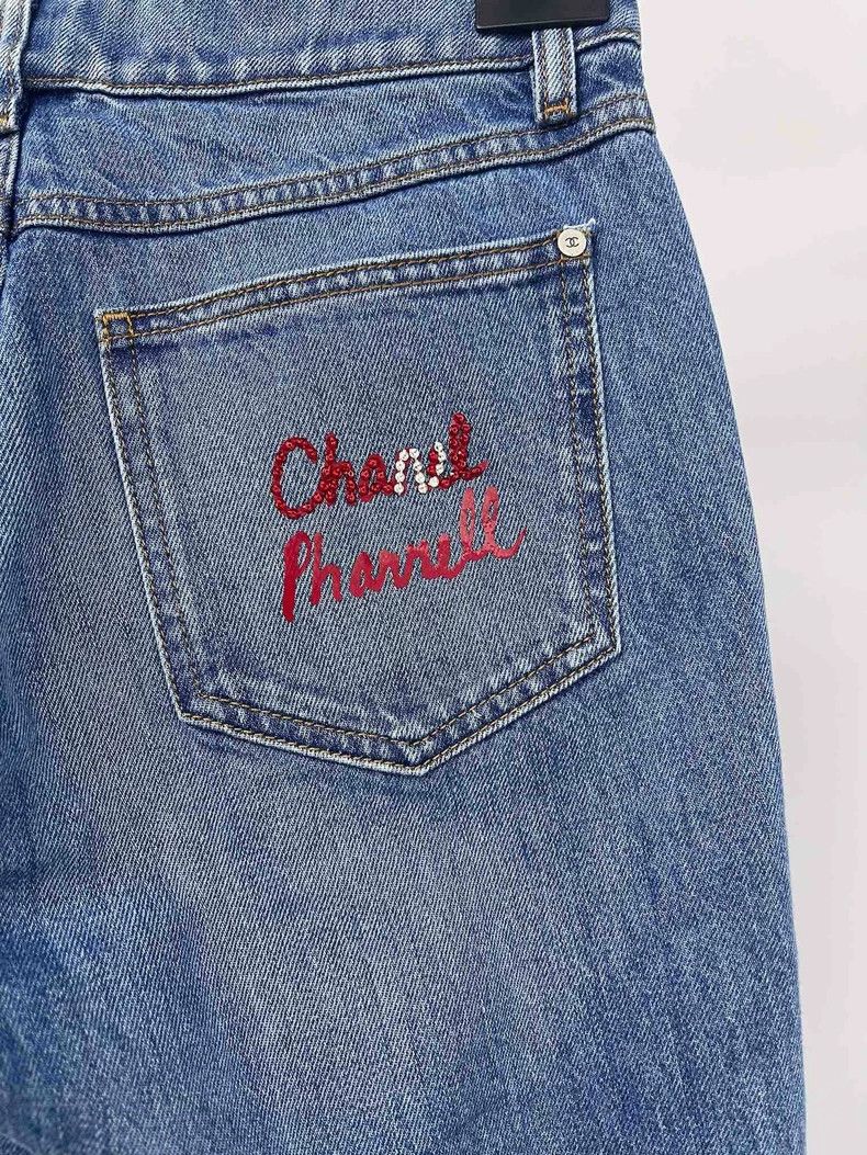 Chanel Chanel Feidong co-branded denim shorts Size 24" / US 00 / IT 34 - 3 Thumbnail