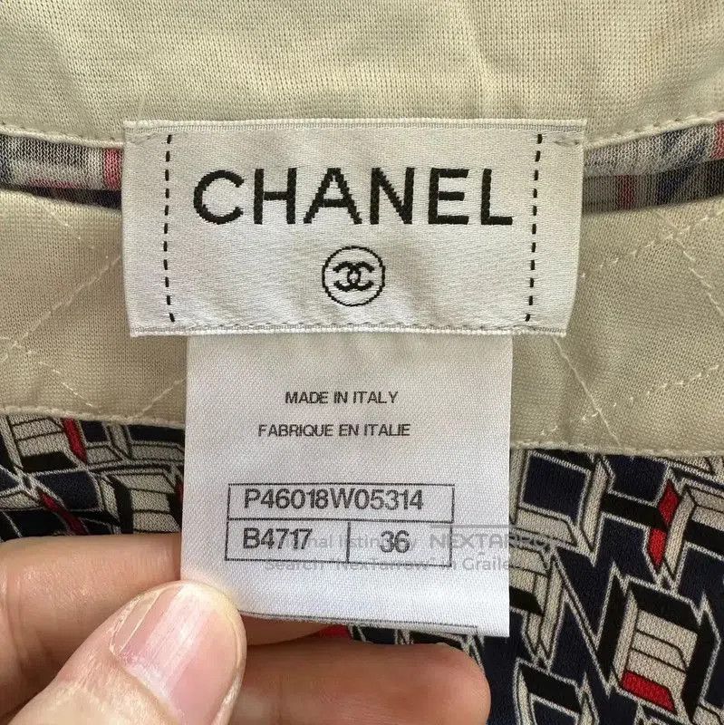 Chanel Chanel Blue Cotton T-Shirt for Women . Size S / US 4 / IT 40 - 4 Thumbnail