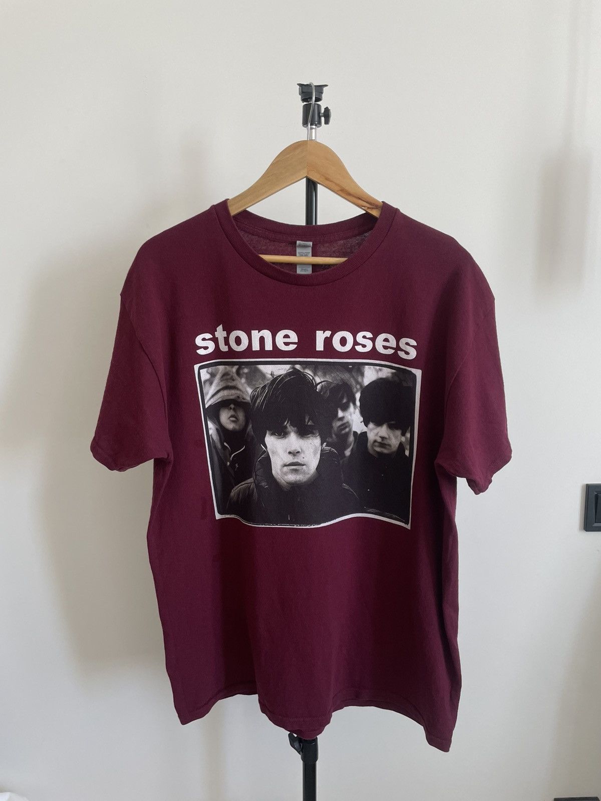 Band Tees The Stone Roses Band T-Shirt Rock Burgundy Size US L / EU 52-54 / 3 - 1 Thumbnail