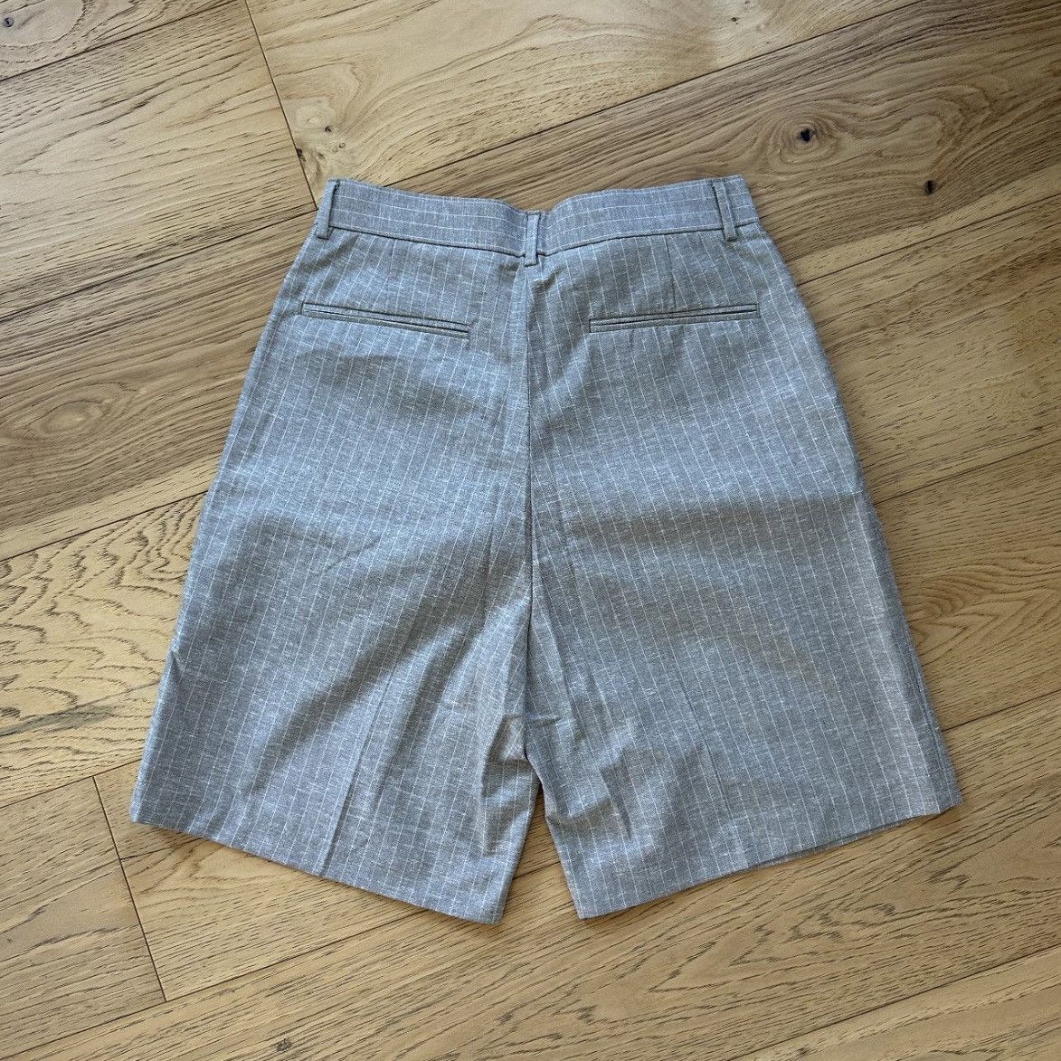 Asos Grey Pinstripe ASOS Shorts Size US 30 / EU 46 - 1 Thumbnail