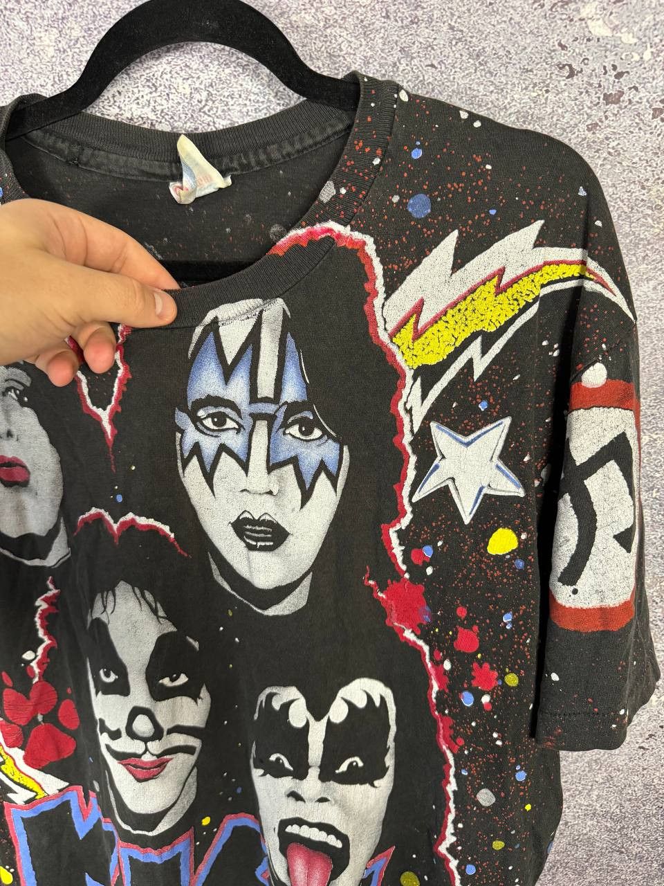 Band Tees × Hanes 1992 Vintage KISS T-Shirt Faces AOP Hanes Winterland Concert Size US L / EU 52-54 / 3 - 12 Thumbnail
