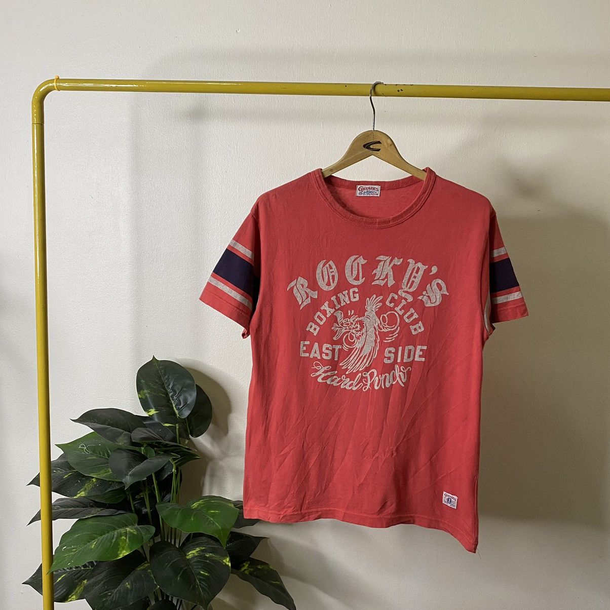 Japanese Brand Groovers East Side Rocky's Boxing Club Tee Made in Japan Size US M / EU 48-50 / 2 - 1 Thumbnail