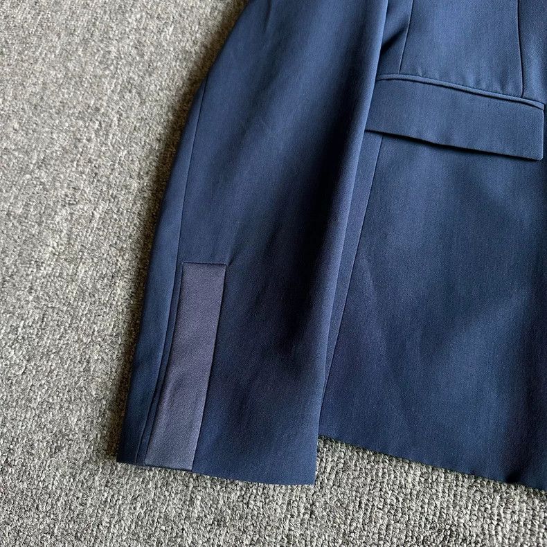 Dior Dior Royal blue gun lapel wool suit Size US S / EU 44-46 / 1 - 3 Thumbnail