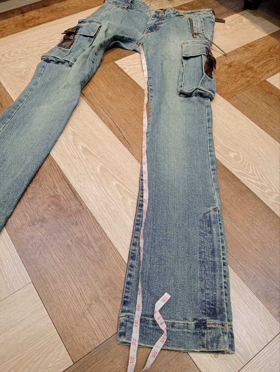 If Six Was Nine TEA FOR TWO JAPAN FLARED STRETCH CARGO ANKLE ZIP JEANS Size US 31 - 14 Thumbnail