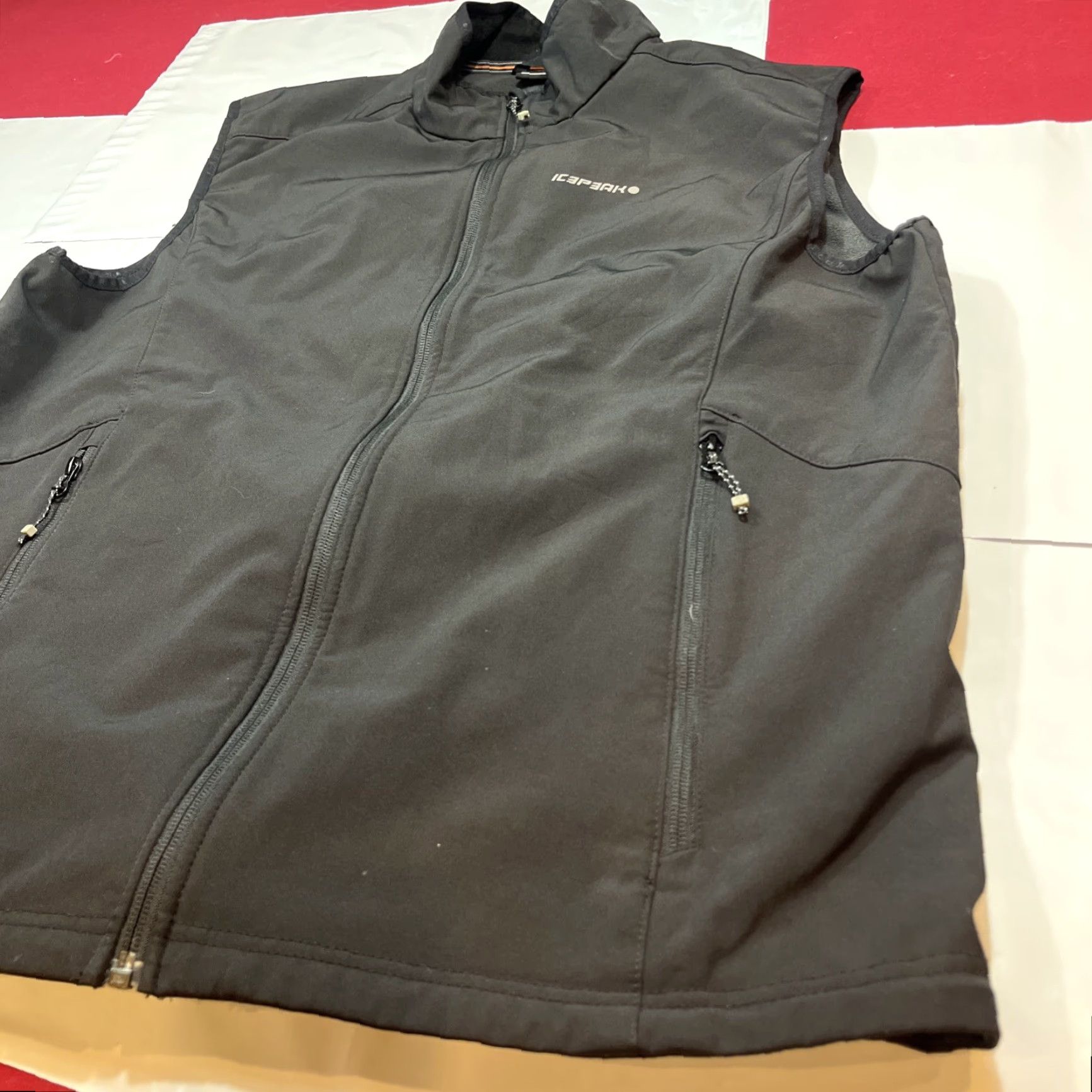 Vintage ICEPEAK Black Softshell Zip Up Vest Mens XXL Outdoor Hiking Athletic Zip Pockets Size US XXL / EU 58 / 5 - 2 Thumbnail