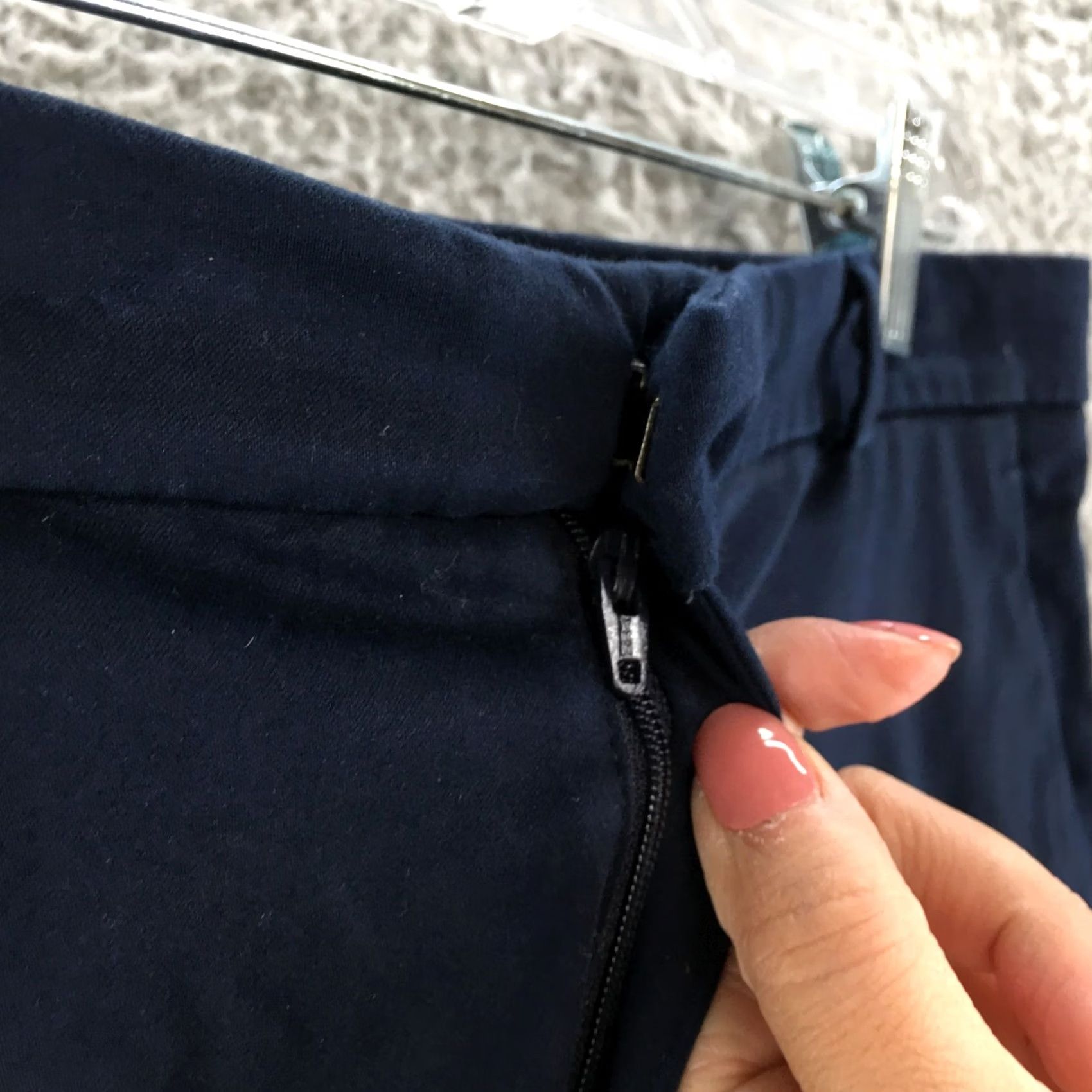 Banana Republic Banana Republic The Avalon Pants Womens 6 Blue Cotton Blend Mid Rise Zip Fly Chino Flat Front Regular Straight Pants Mens Womens Girls Boys Size 28" / US 6 / IT 42 - 4 Thumbnail