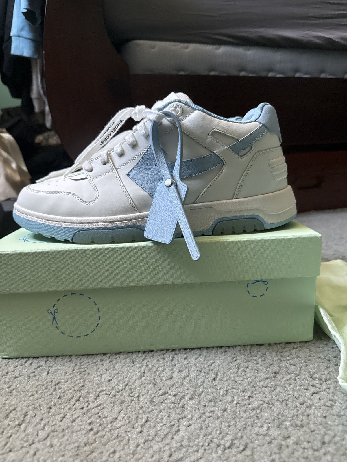 Off-White Out Of Office Sneakers Size US 12.5 / EU 45-46 - 2 Thumbnail