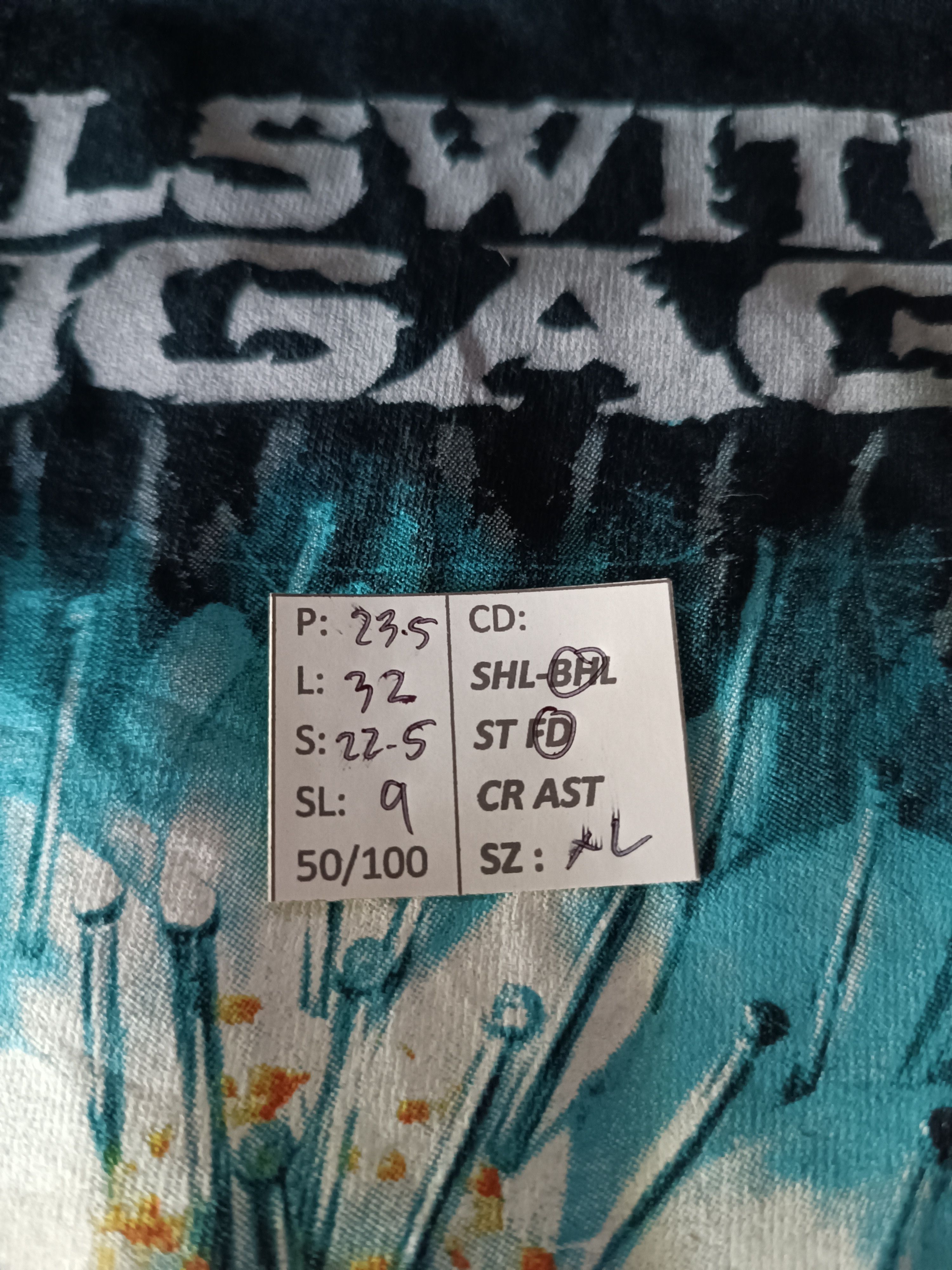 Band Tees THRASHED FADED VINTAGE Y2K KILLSWITCH ENGAGE TEE TRIVIUM Size US XL / EU 56 / 4 - 18 Thumbnail