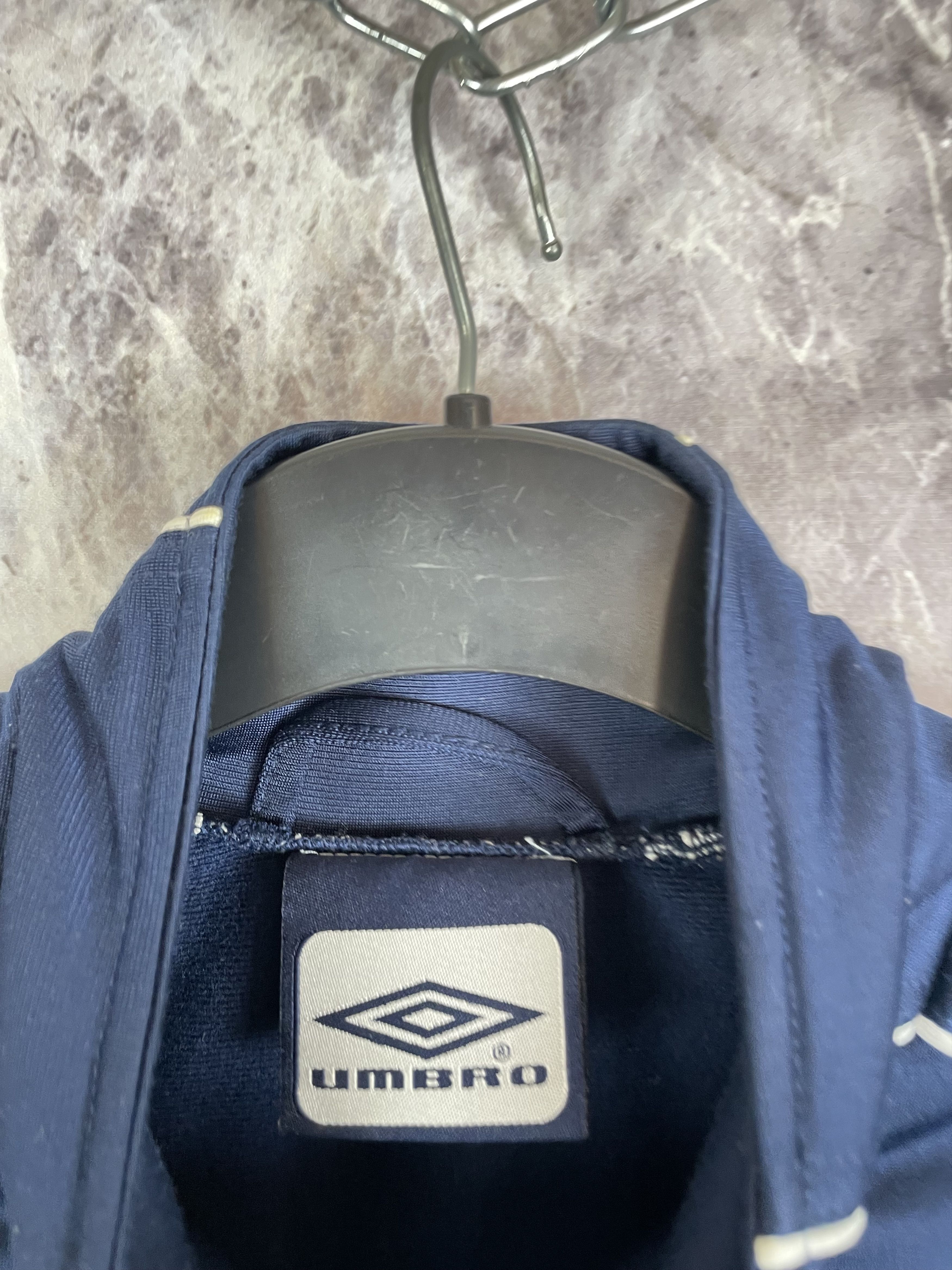 Umbro Vintage 90s UMBRO Training Ziper Jacket Size US M / EU 48-50 / 2 - 4 Thumbnail