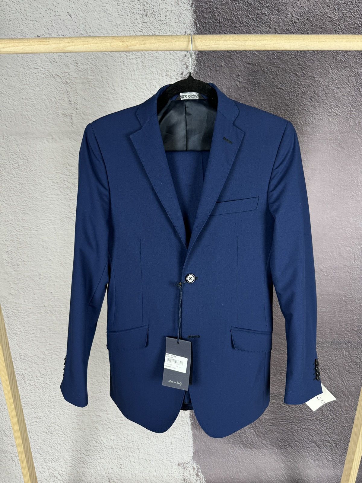 Other P. Langella Bottega italiana blue 2 button Slim suit 2 pcs Size 34R - 1 Thumbnail