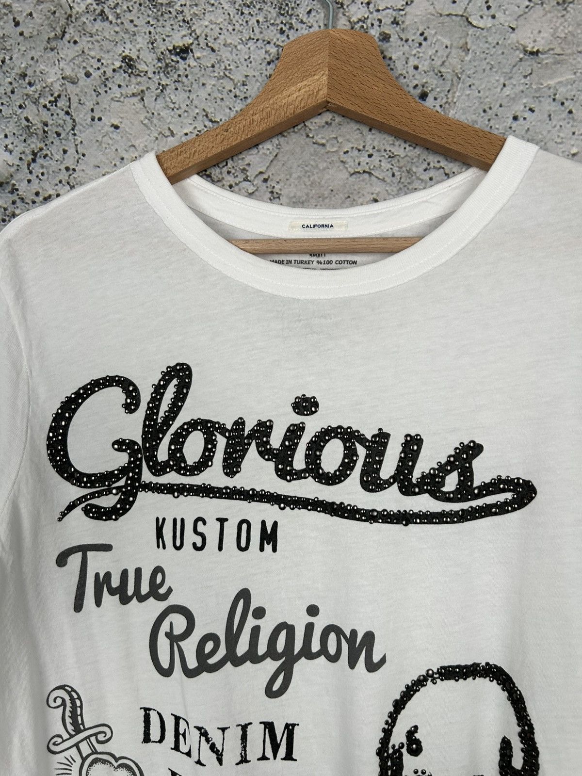 True Religion Vintage True Religion Y2K Graphic Tee Skate Punk Avant Garde Size US S / EU 44-46 / 1 - 3 Thumbnail