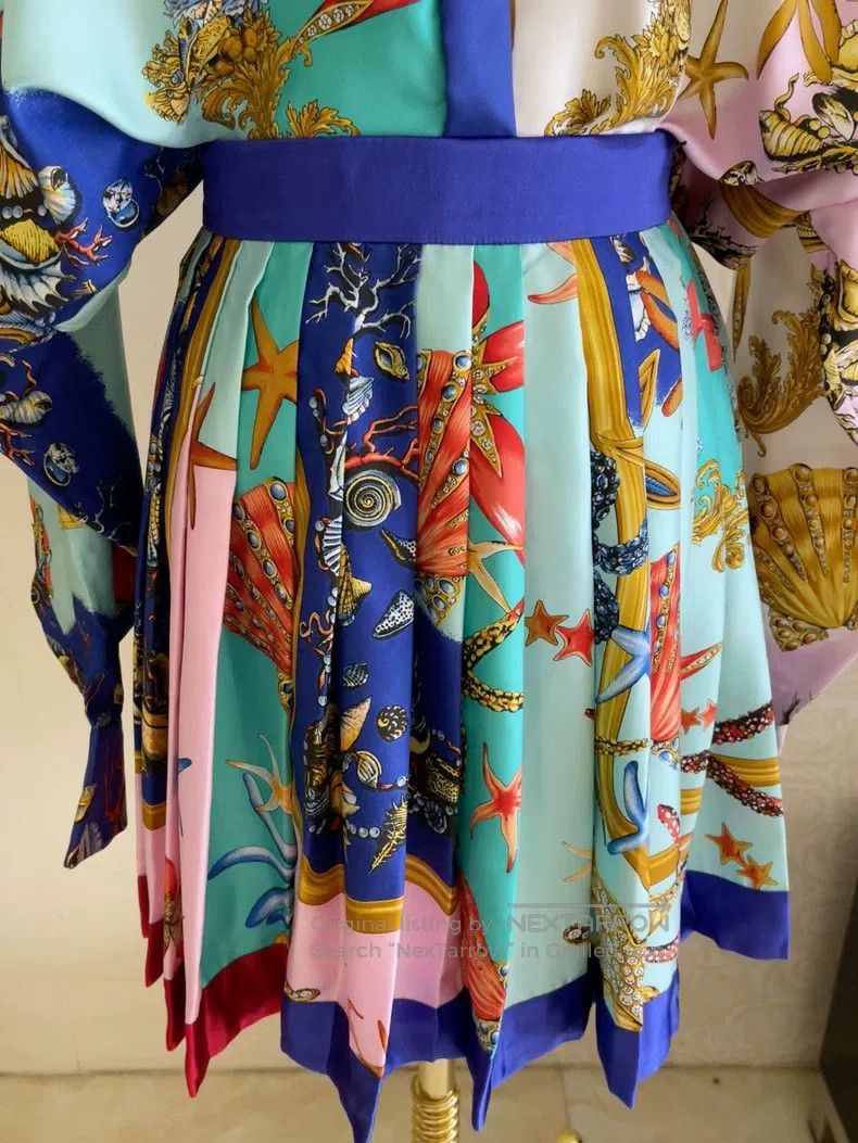 Versace Versace Shirt/top + skirt/suit Size XS / US 0-2 / IT 36-38 - 5 Thumbnail