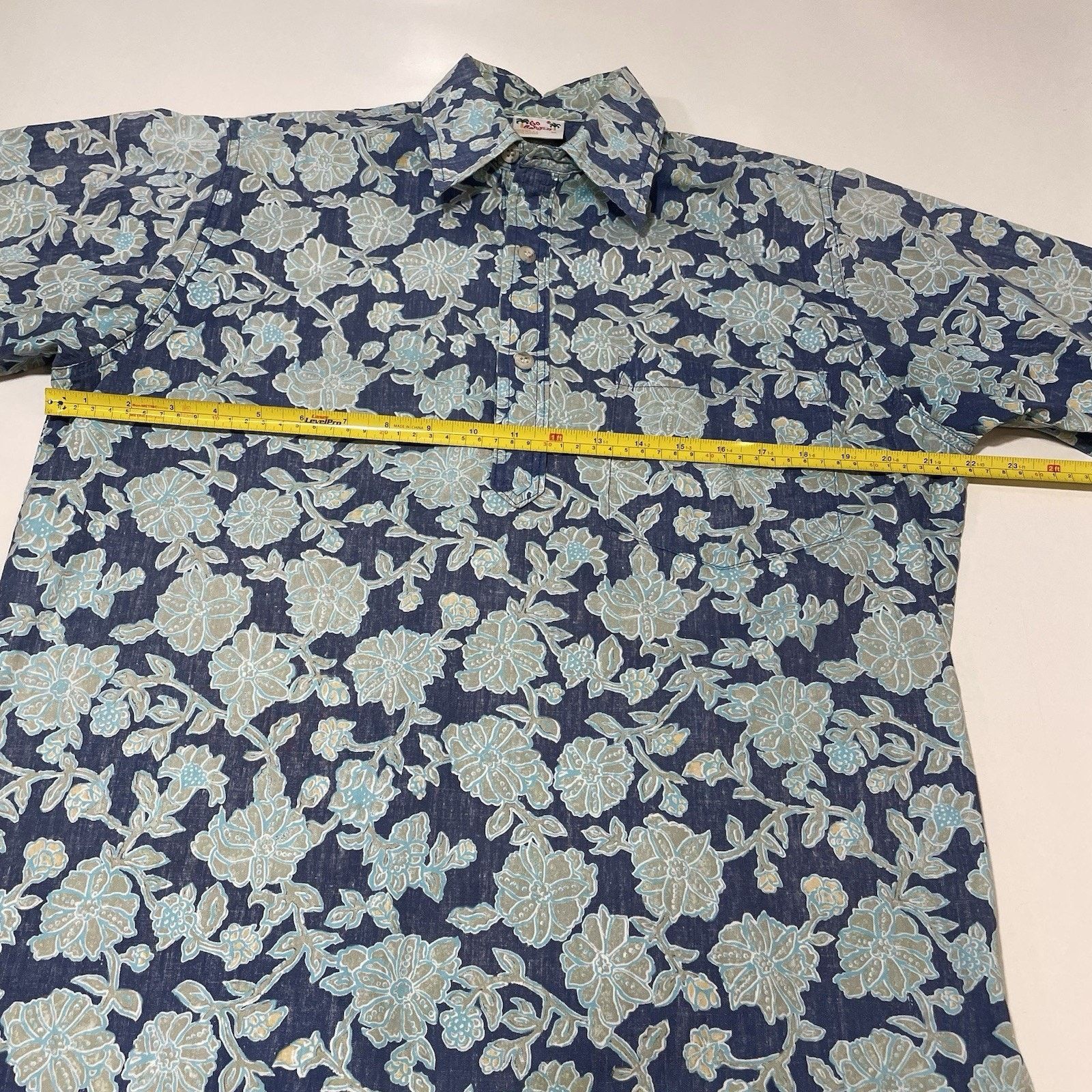 Other VTG Men’s Hawaiian Shirt Go Barefoot In Paradise Blue Medium Size US M / EU 48-50 / 2 - 5 Thumbnail