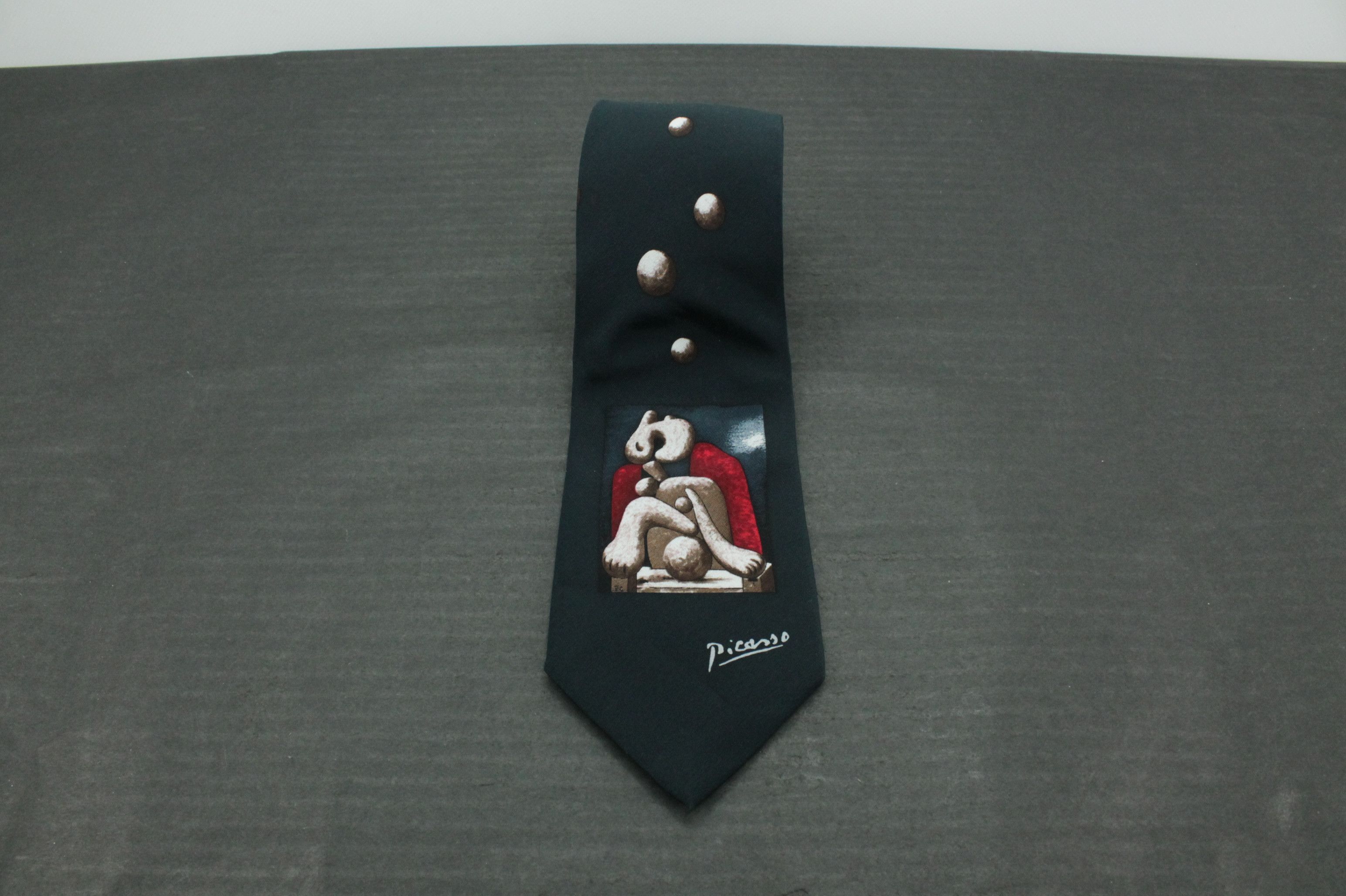 Paloma Picasso Pablo Picasso Woman with red chair Silk Tie Size ONE SIZE - 1 Thumbnail
