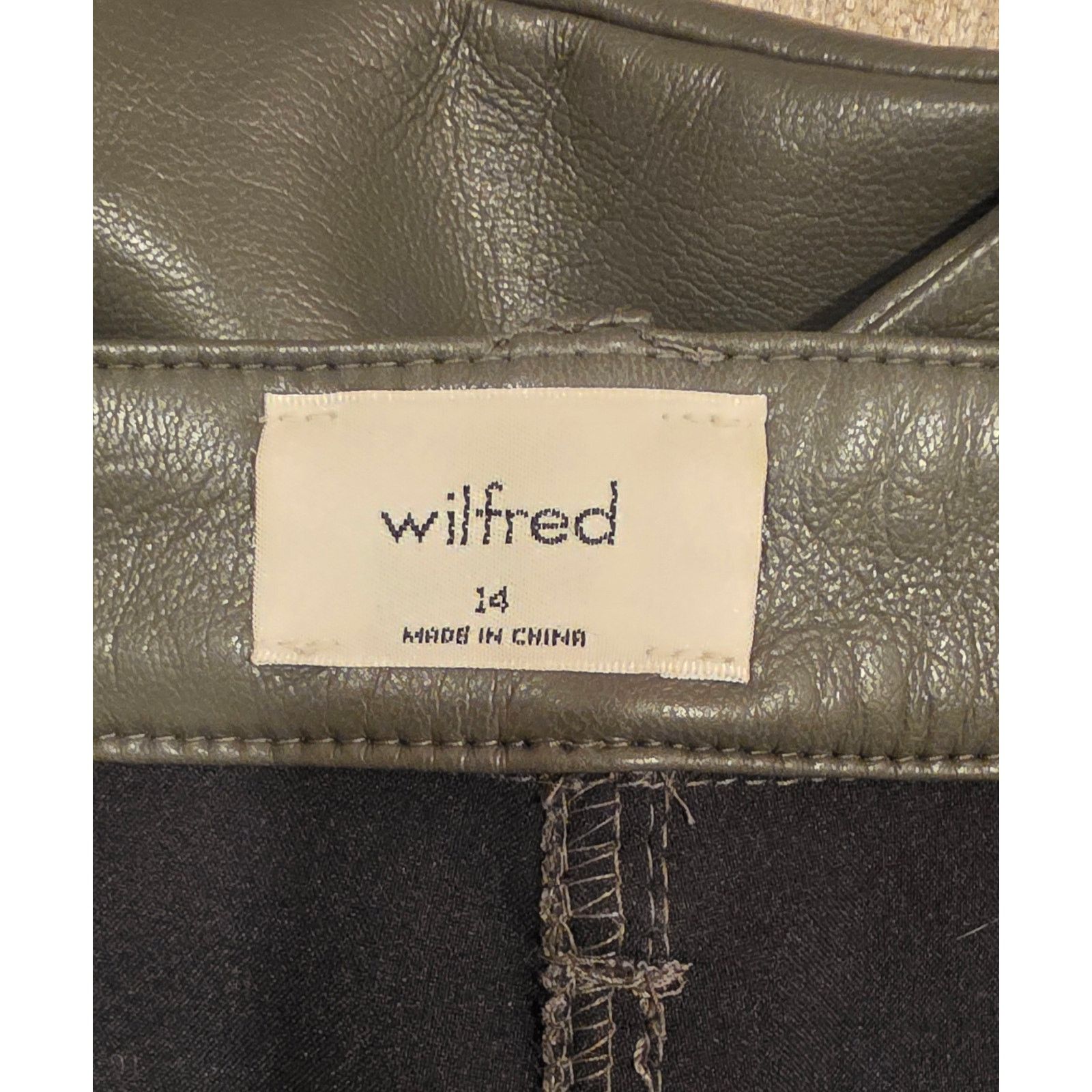 Aritzia Aritzia/Wilfred Melina Vegan Leather Pant Size 36" / US 14 / IT 50 - 12 Thumbnail