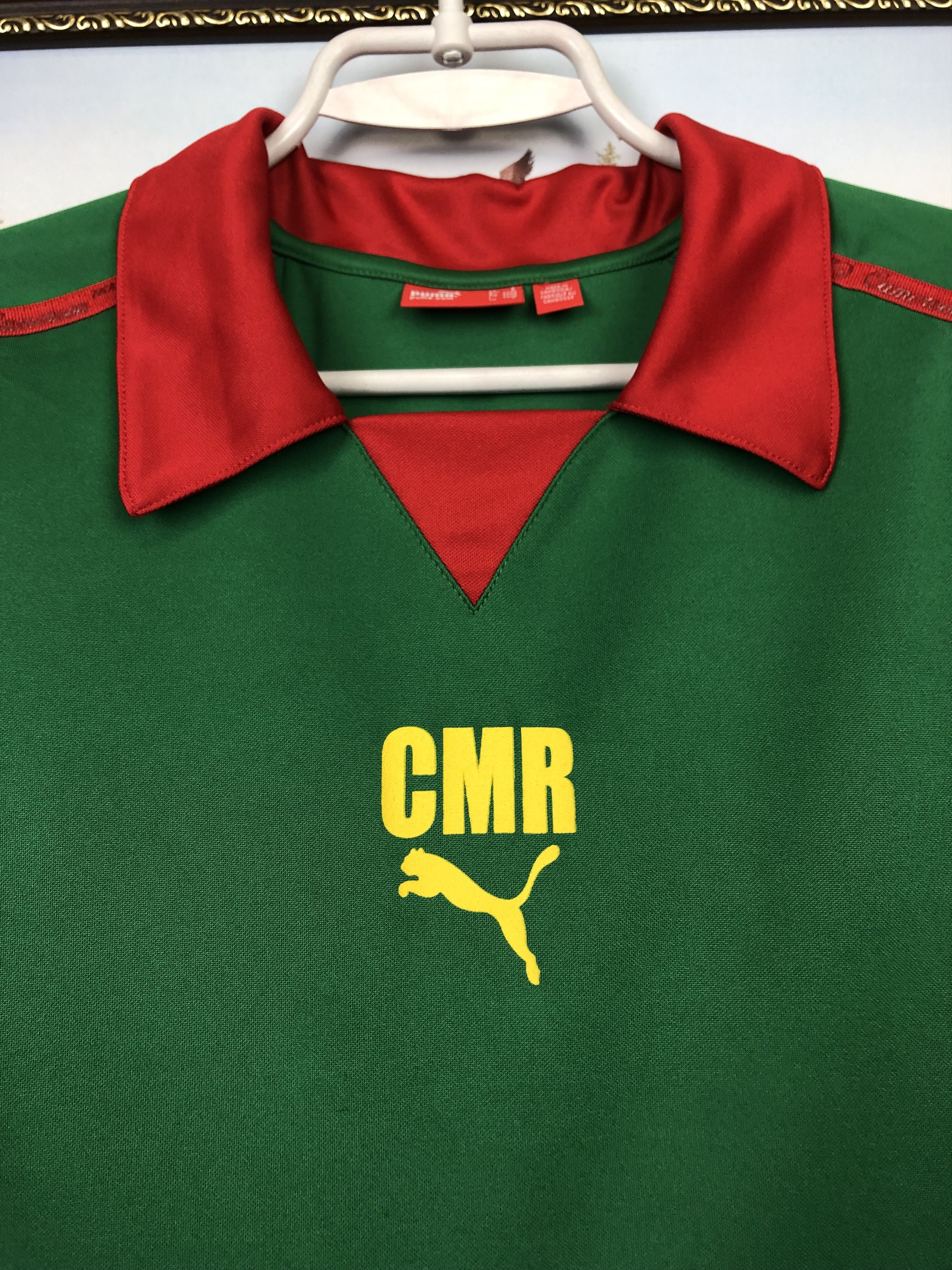 Puma Vintage Cameroon Football Shirt Soccer Jersey Tee Hype Size US S / EU 44-46 / 1 - 3 Thumbnail