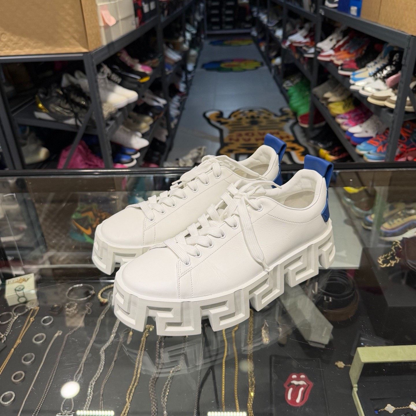 Versace Versace White Lowtop Sneakers 10 Men Size US 10 / EU 43 - 1 Thumbnail