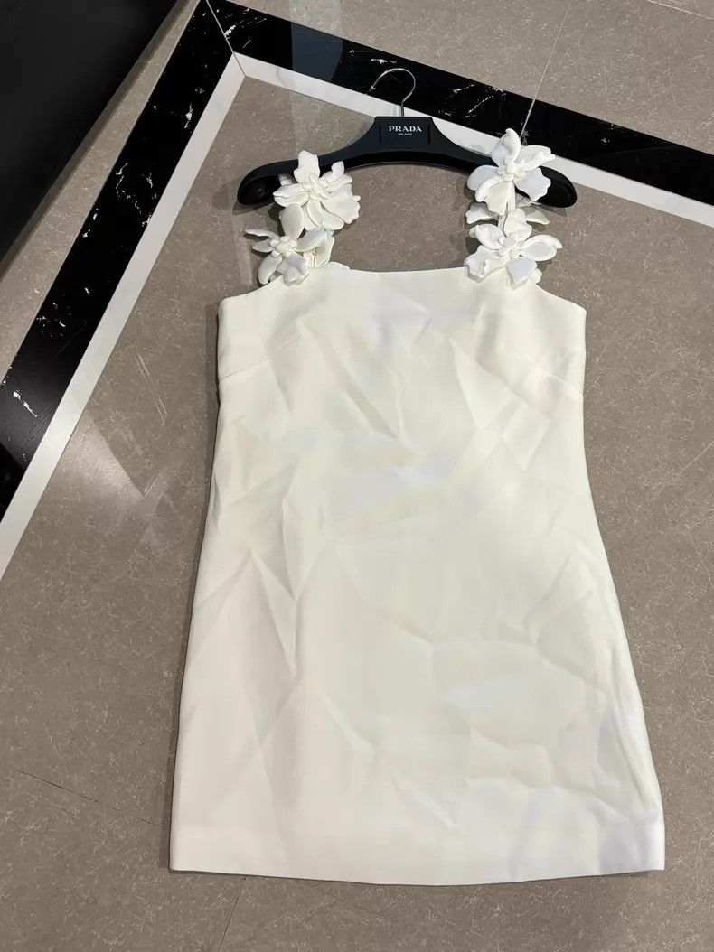 Other Valentino Flower dress Size XS / US 0-2 / IT 36-38 - 2 Thumbnail