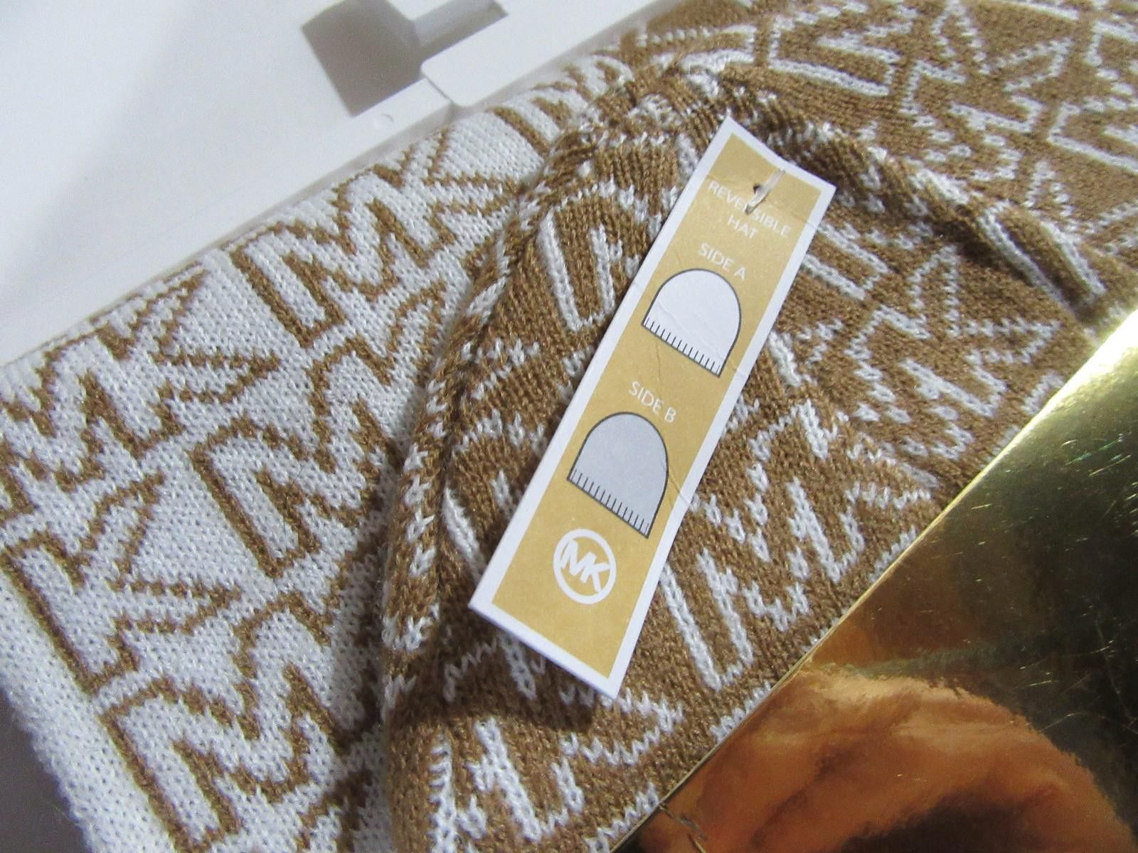 Michael Kors Michael Kors 2 Piece Knit Scarf and Hat Set Split Logo NWT Size ONE SIZE - 4 Thumbnail